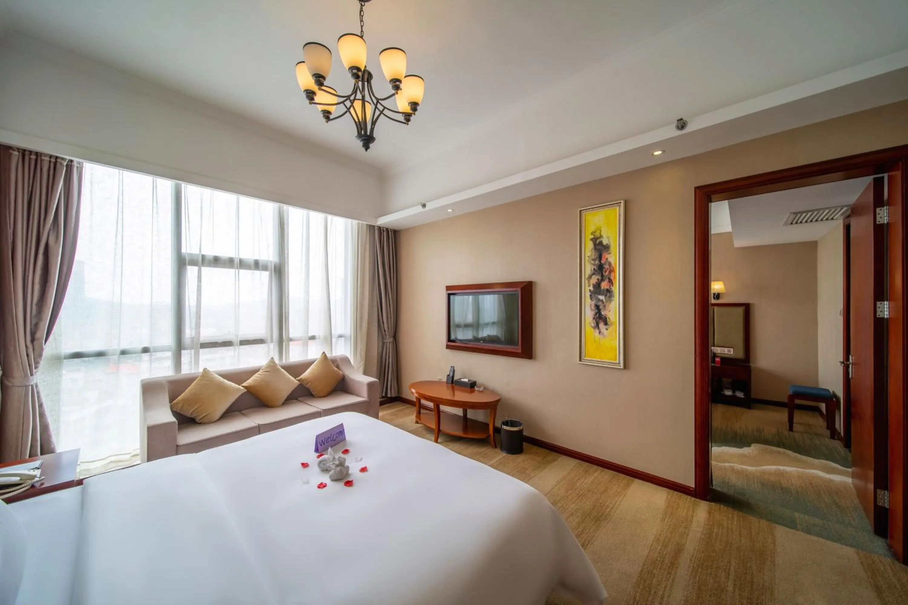 Bed in Changsha Jiaxing Inn
