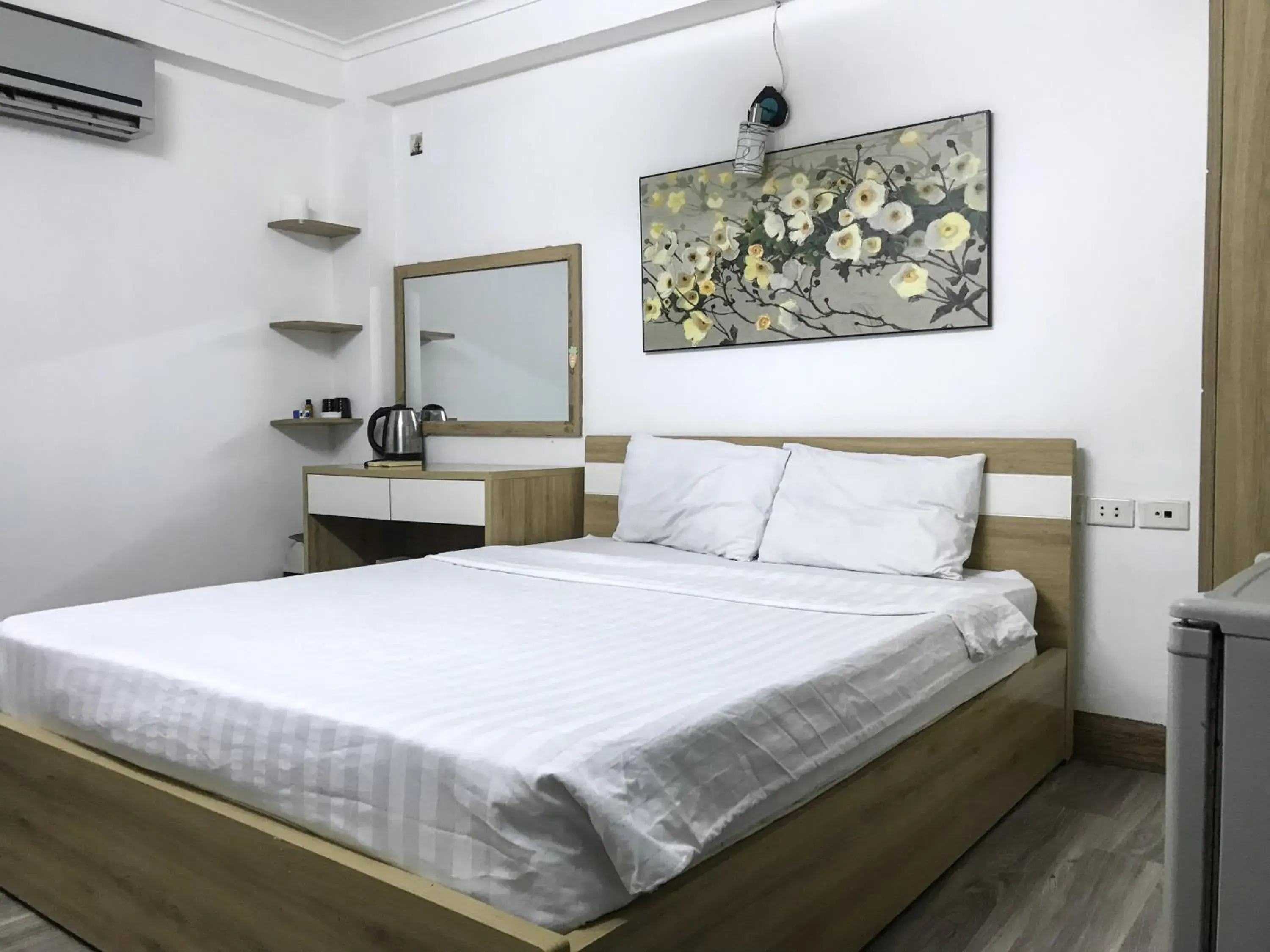 Standard Double Room in The Autumn Homestel Standard Double Room in The Autumn Homestel