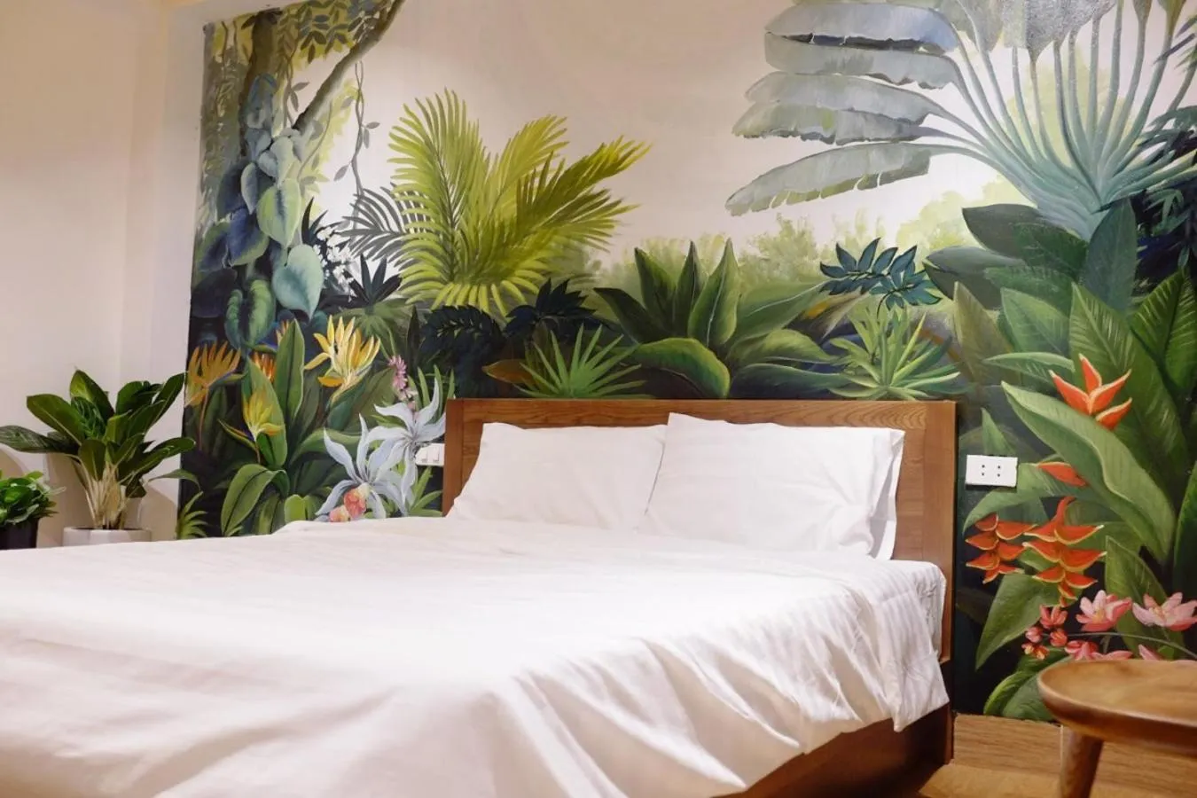 Bedroom, Bed in The Autumn Homestel