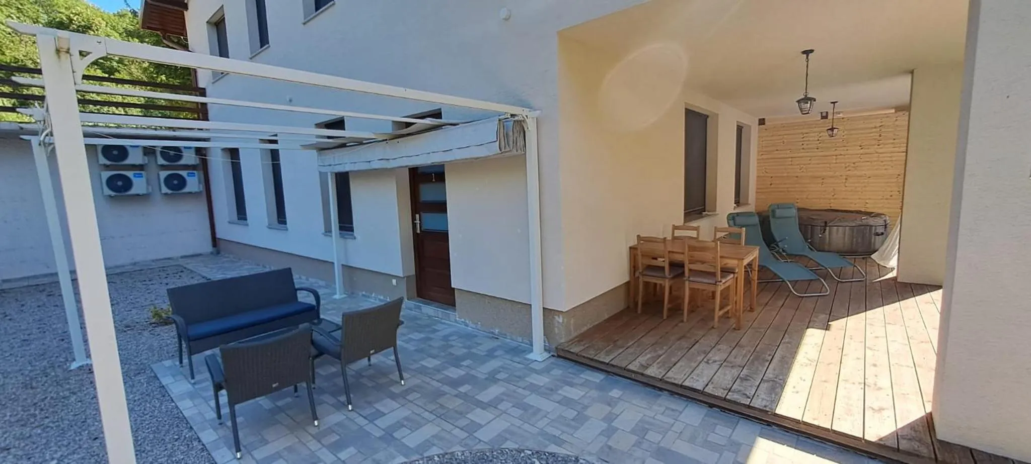 Patio in B&B Green Serenity Plitvice Lakes