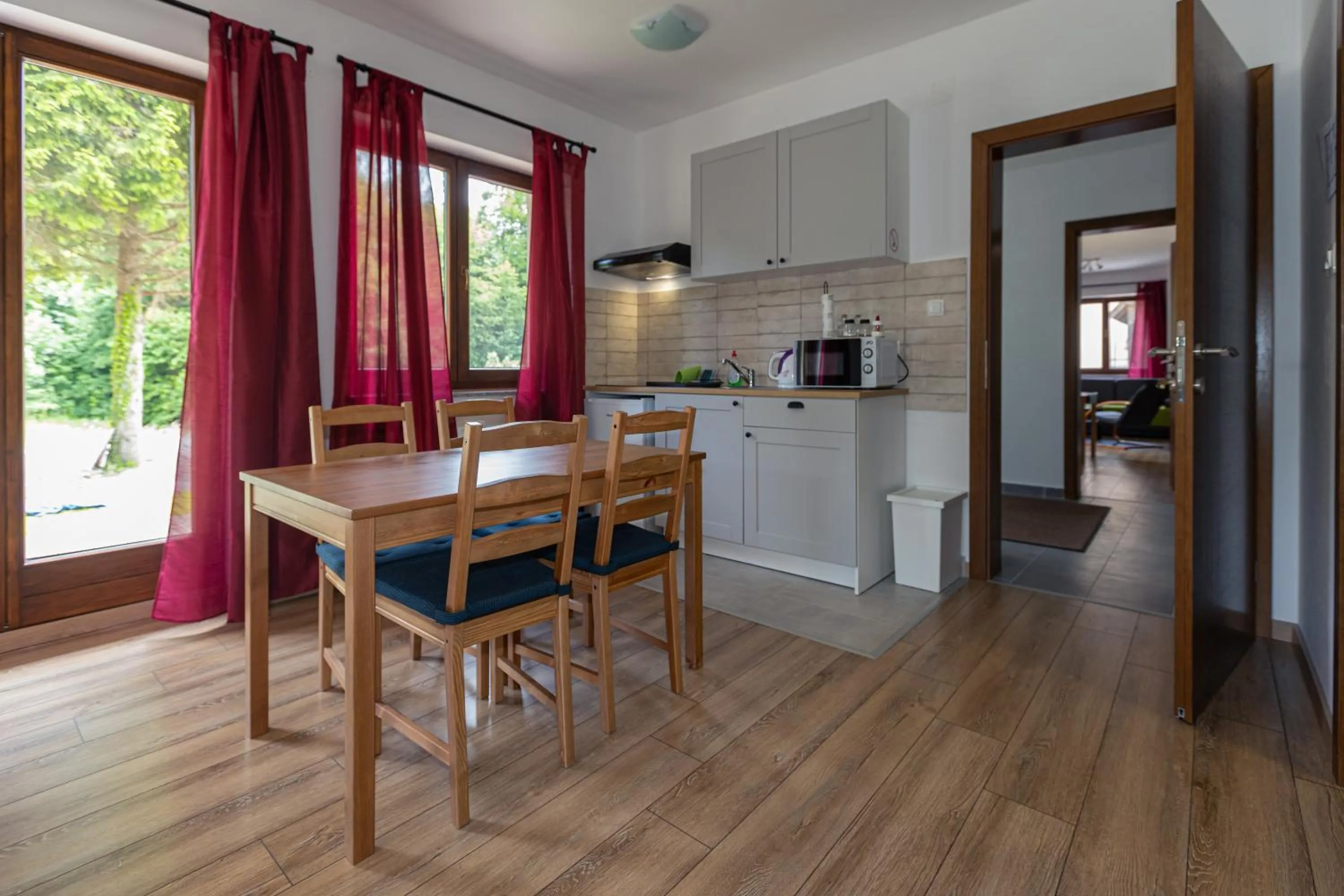 Kitchen or kitchenette in B&B Green Serenity Plitvice Lakes