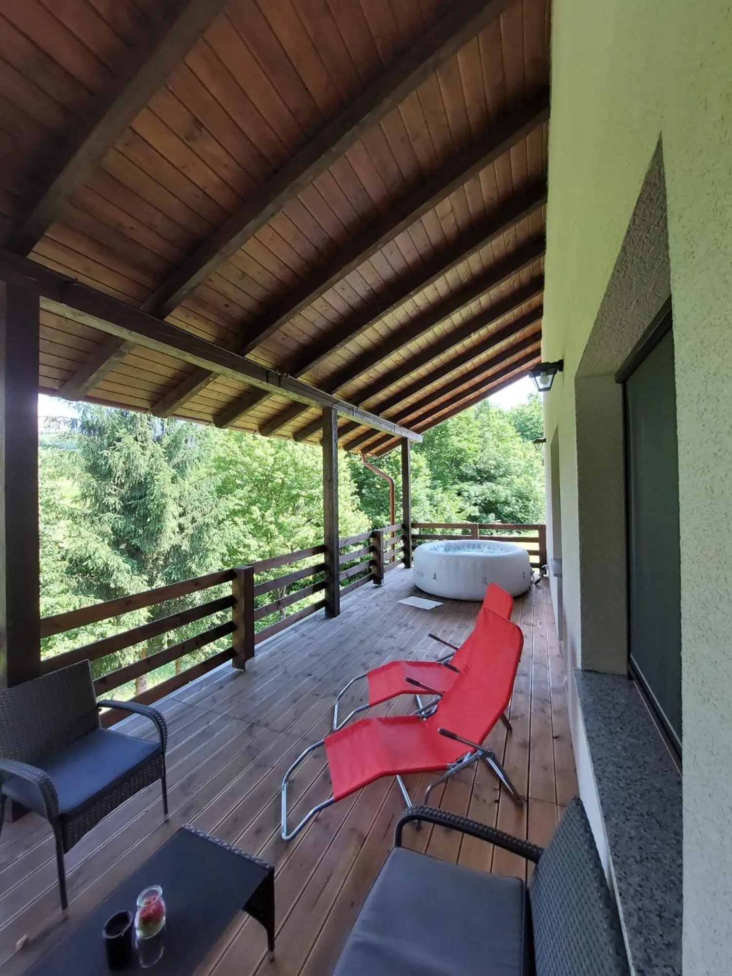 Hot Tub in B&B Green Serenity Plitvice Lakes