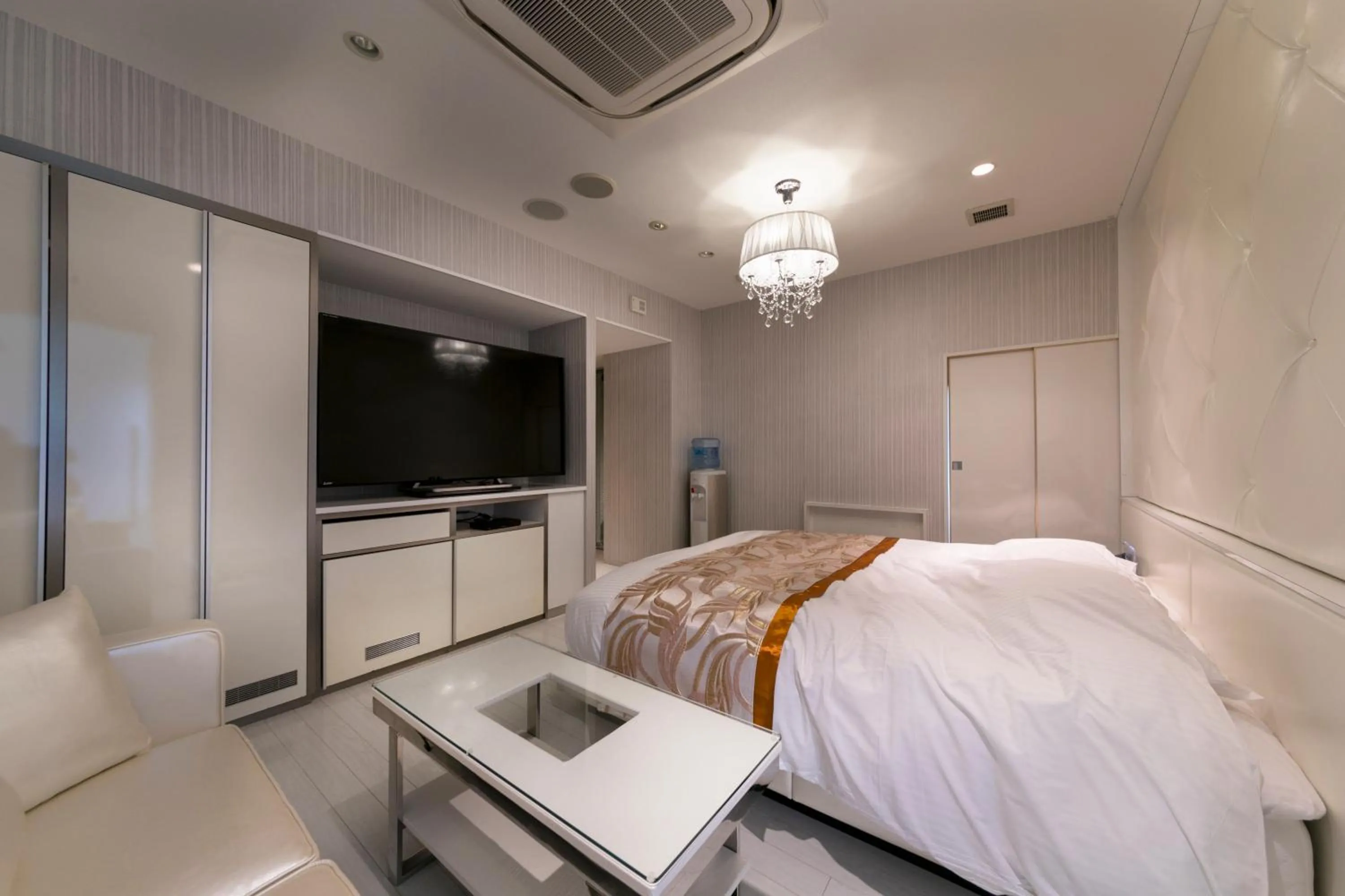 Bed in HOTEL ELDIA (Adult Only)