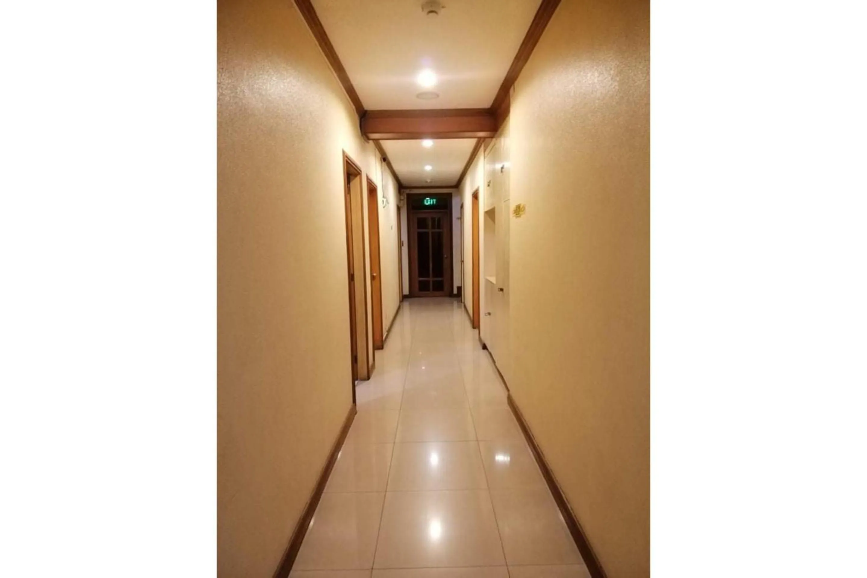 Other in RedDoorz at Casa Marabella Villamonte Bacolod City