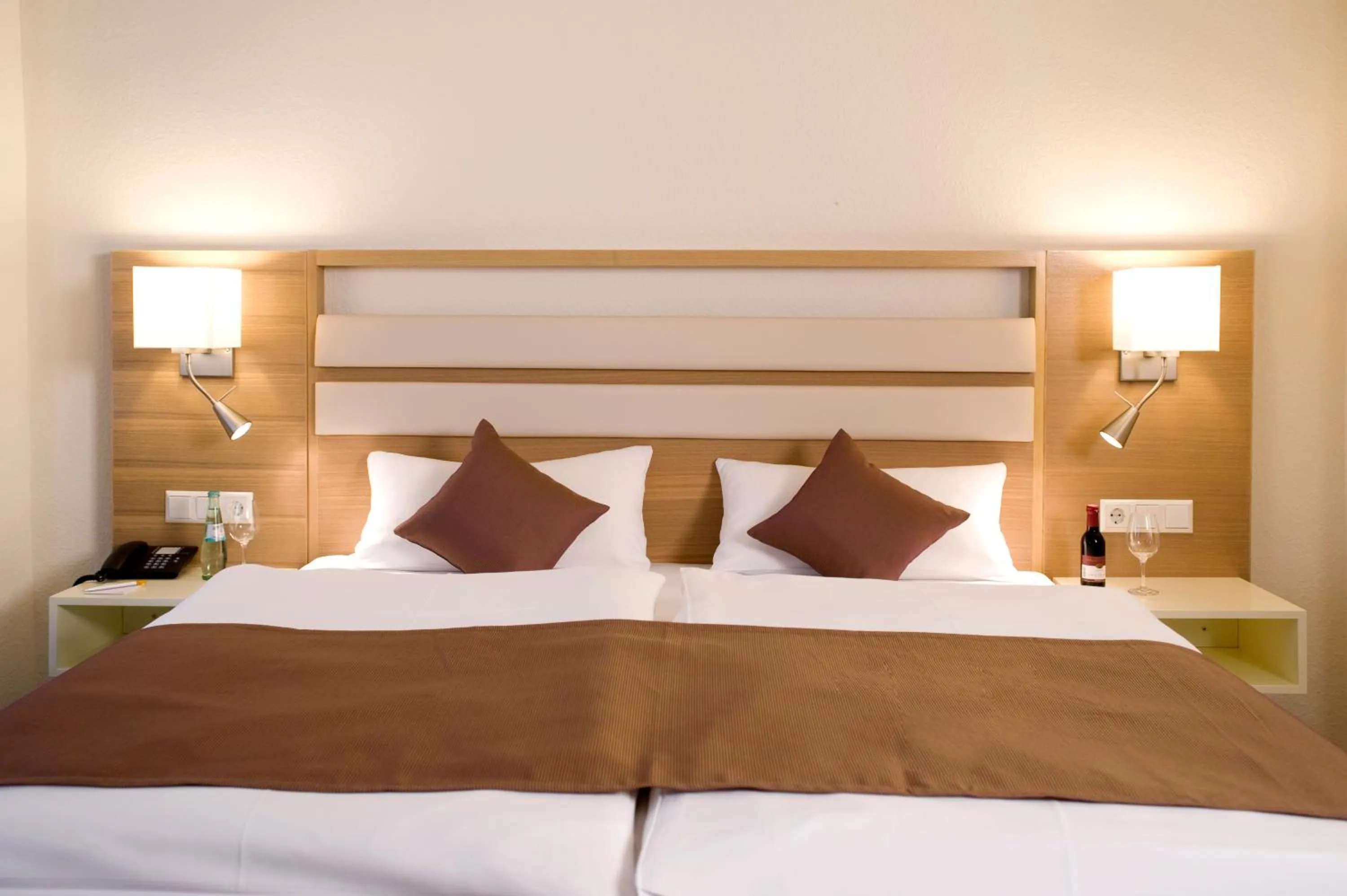 Photo of the whole room, Bed in Hotel Goldener Knopf