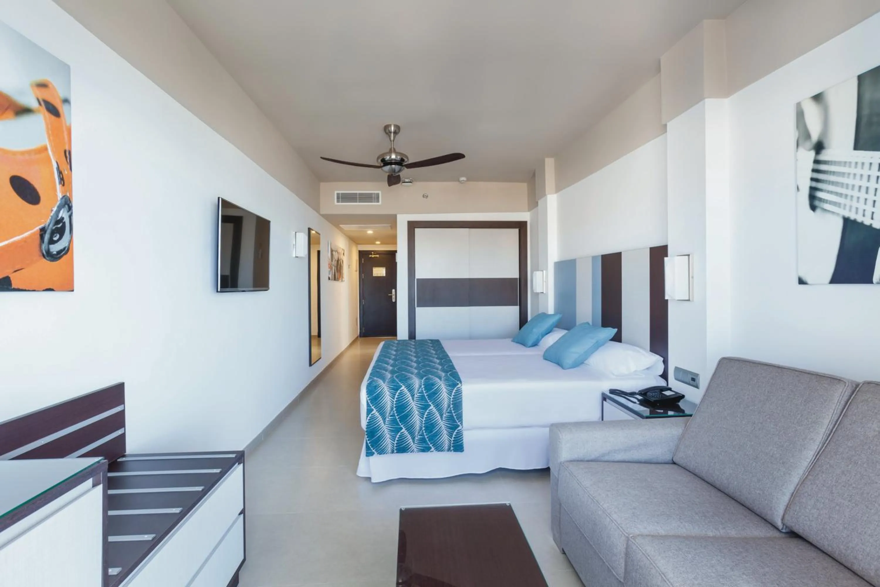 Photo of the whole room, Bed in Hotel Riu Costa del Sol - All Inclusive