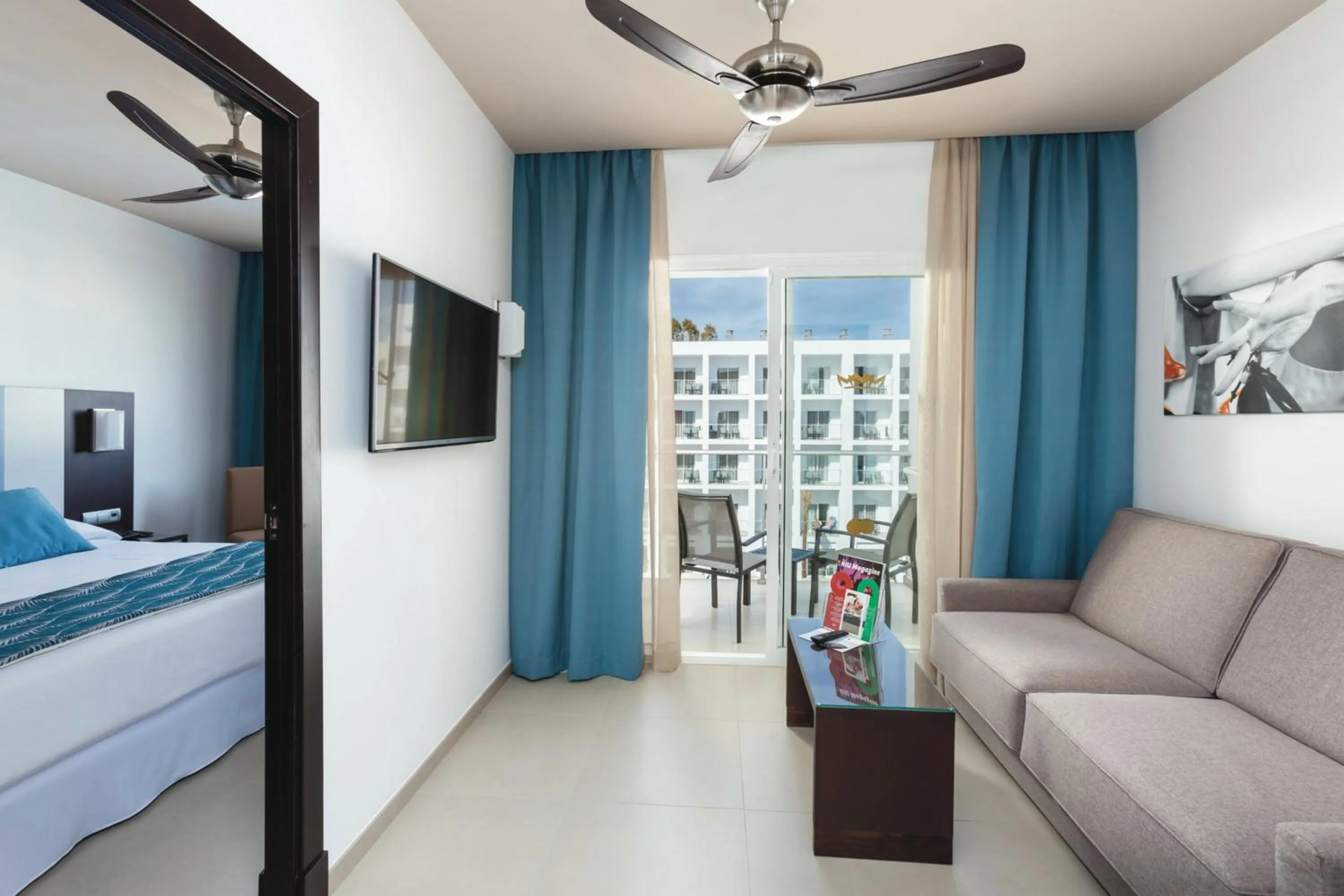 TV and multimedia, Bed in Hotel Riu Costa del Sol - All Inclusive