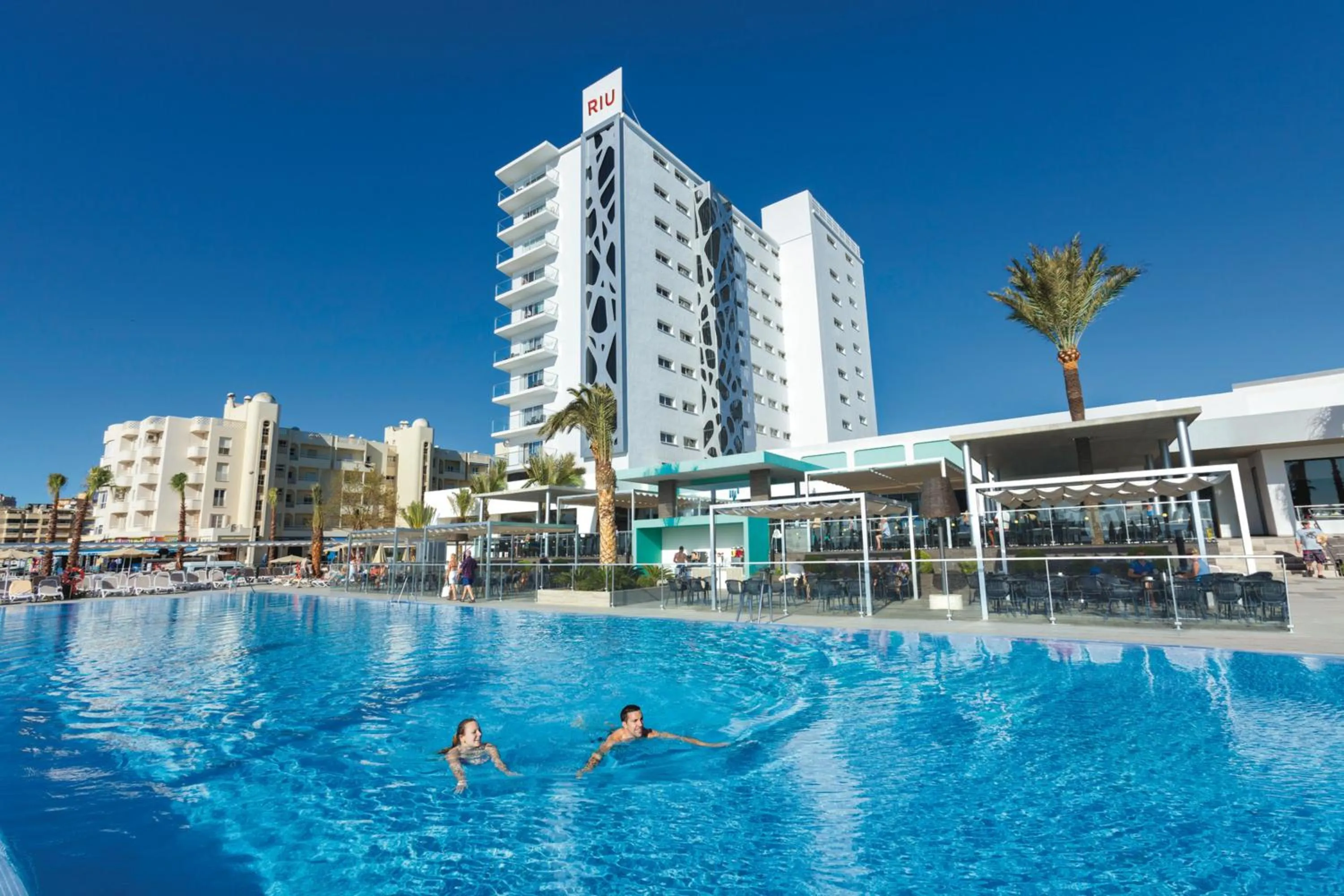 Swimming pool in Hotel Riu Costa del Sol - All Inclusive