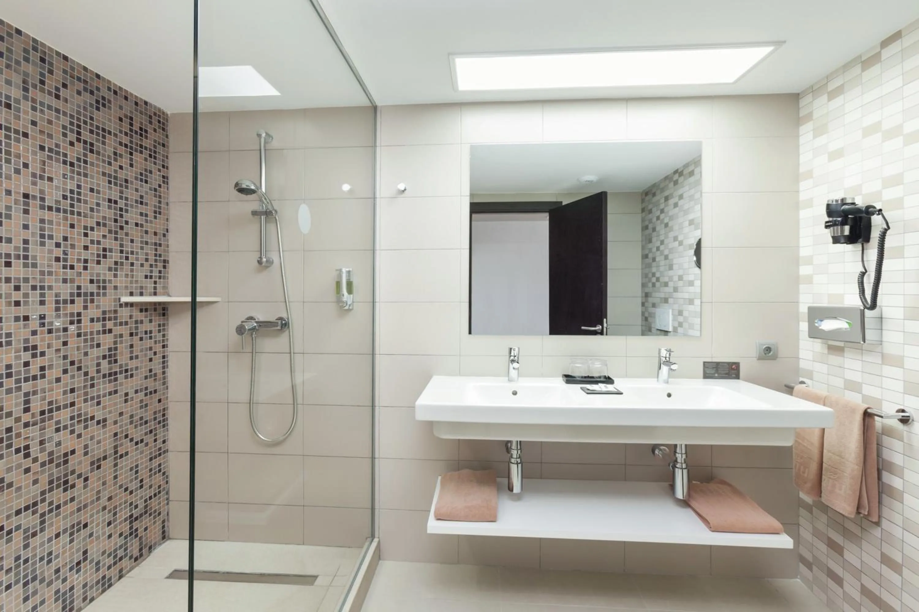 Bathroom in Hotel Riu Costa del Sol - All Inclusive