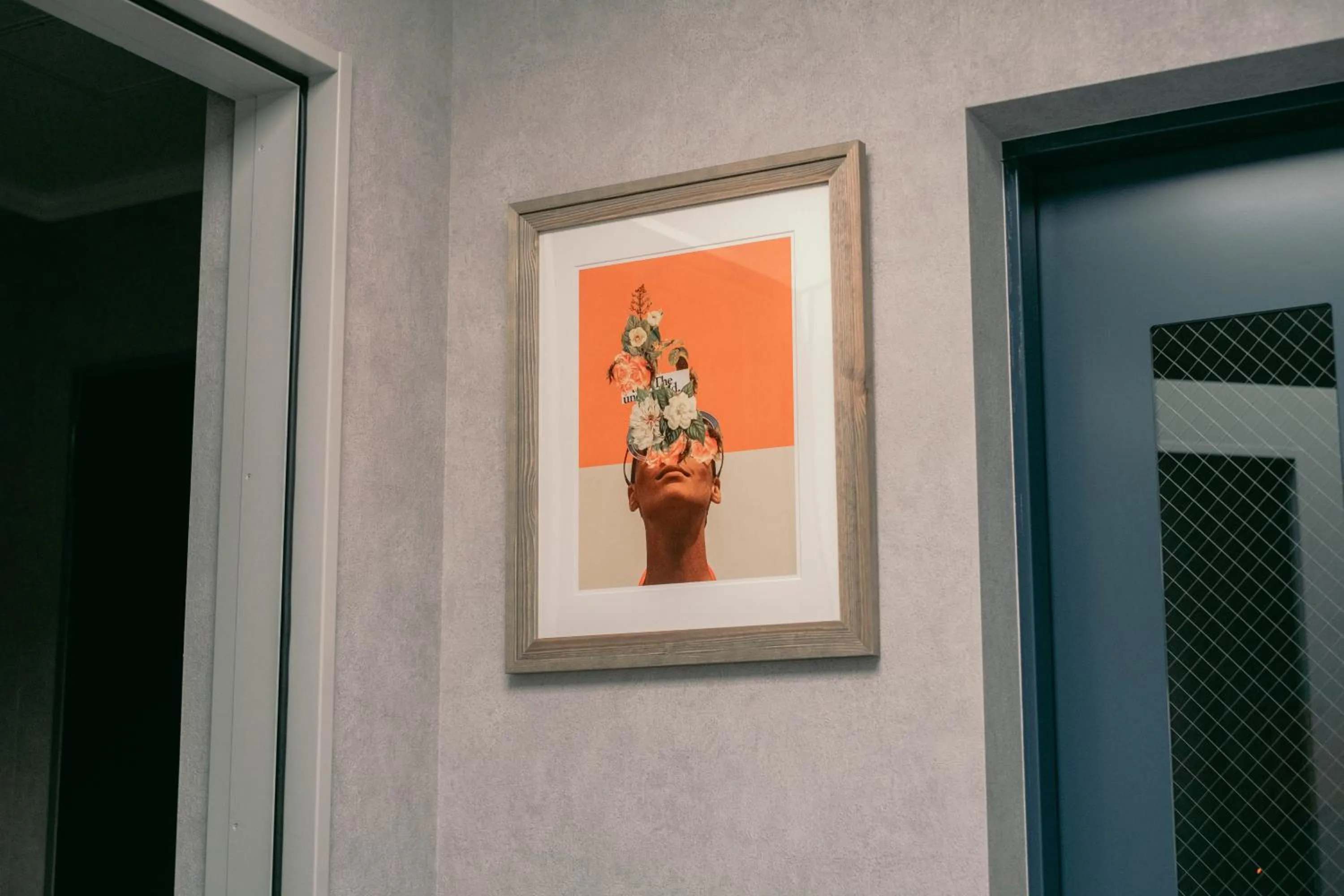 Decorative detail in 7 Rooms Hotel & Cafe - 30mins from Disneyland