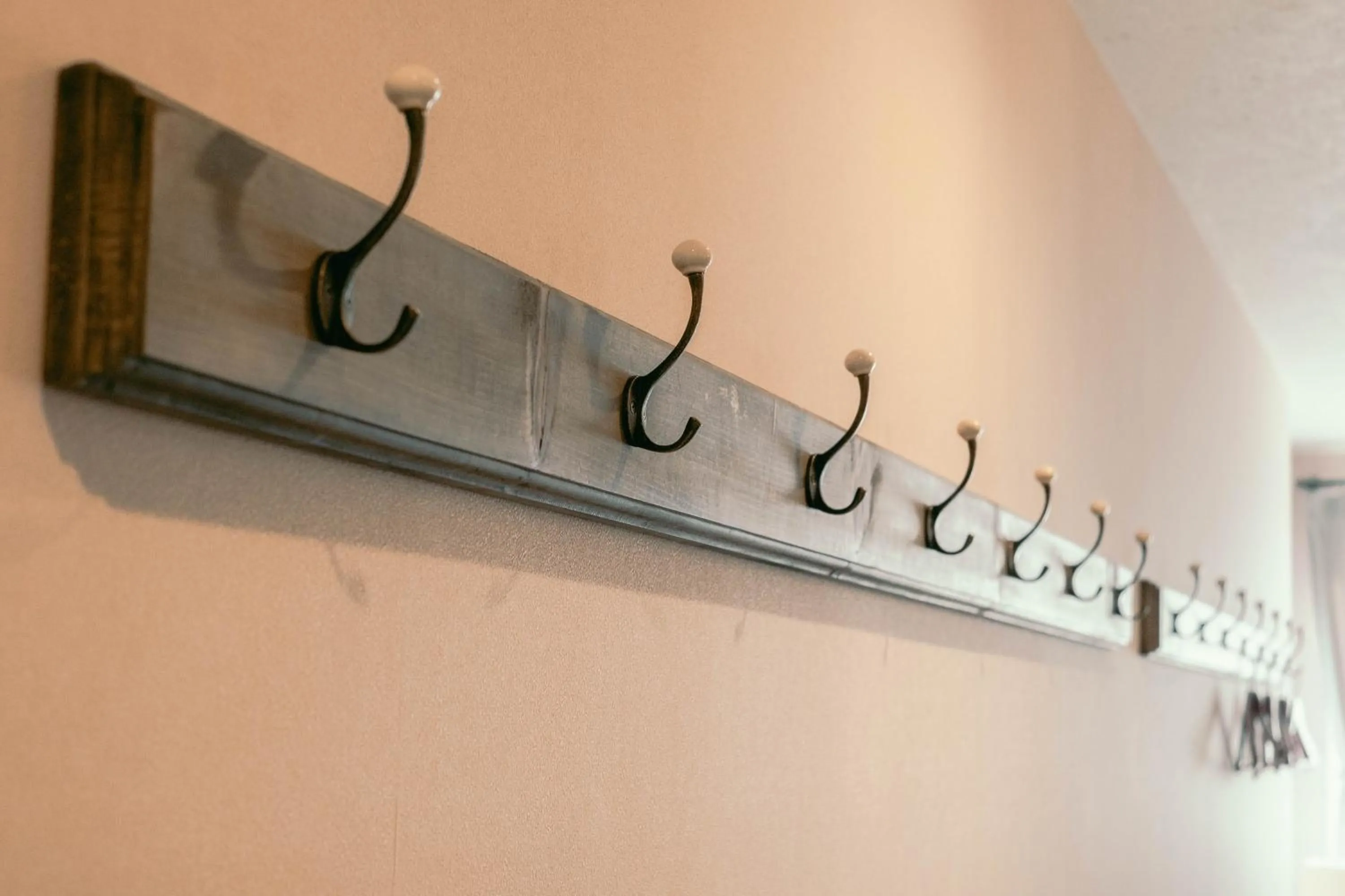 wardrobe in 7 Rooms Hotel & Cafe - 30mins from Disneyland