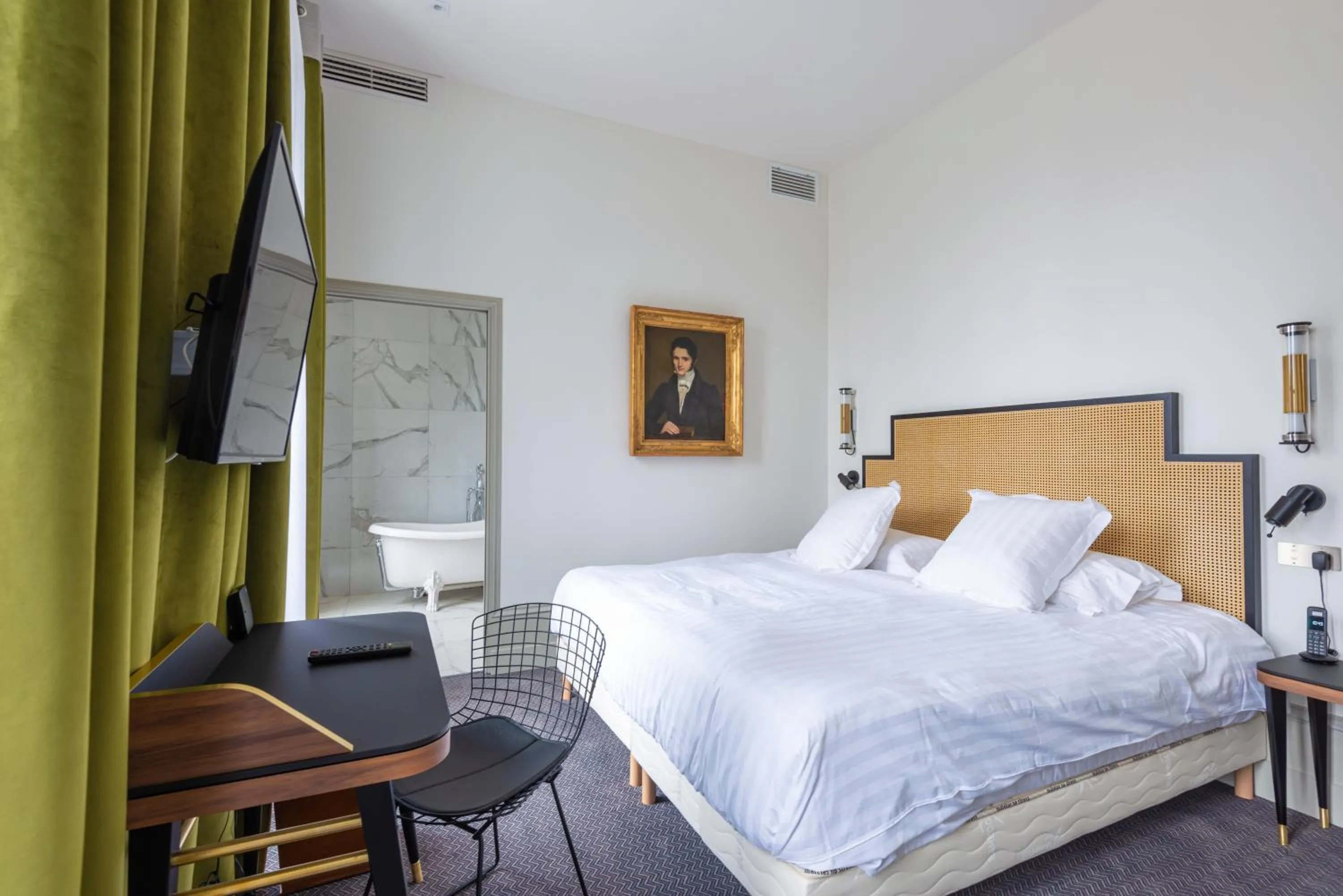 Bed in Hôtel Mille Pas