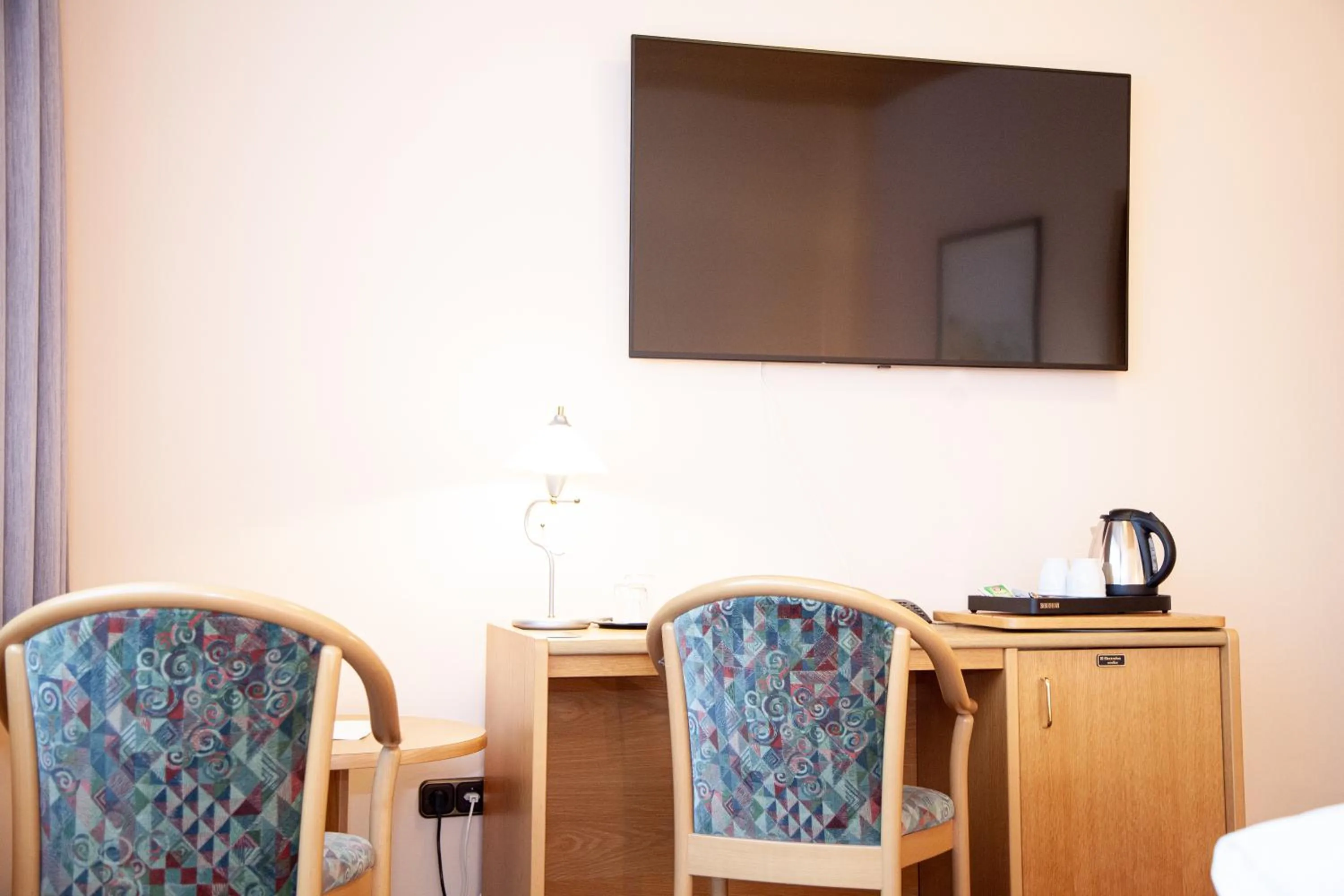 TV and multimedia in Hotel Lonac