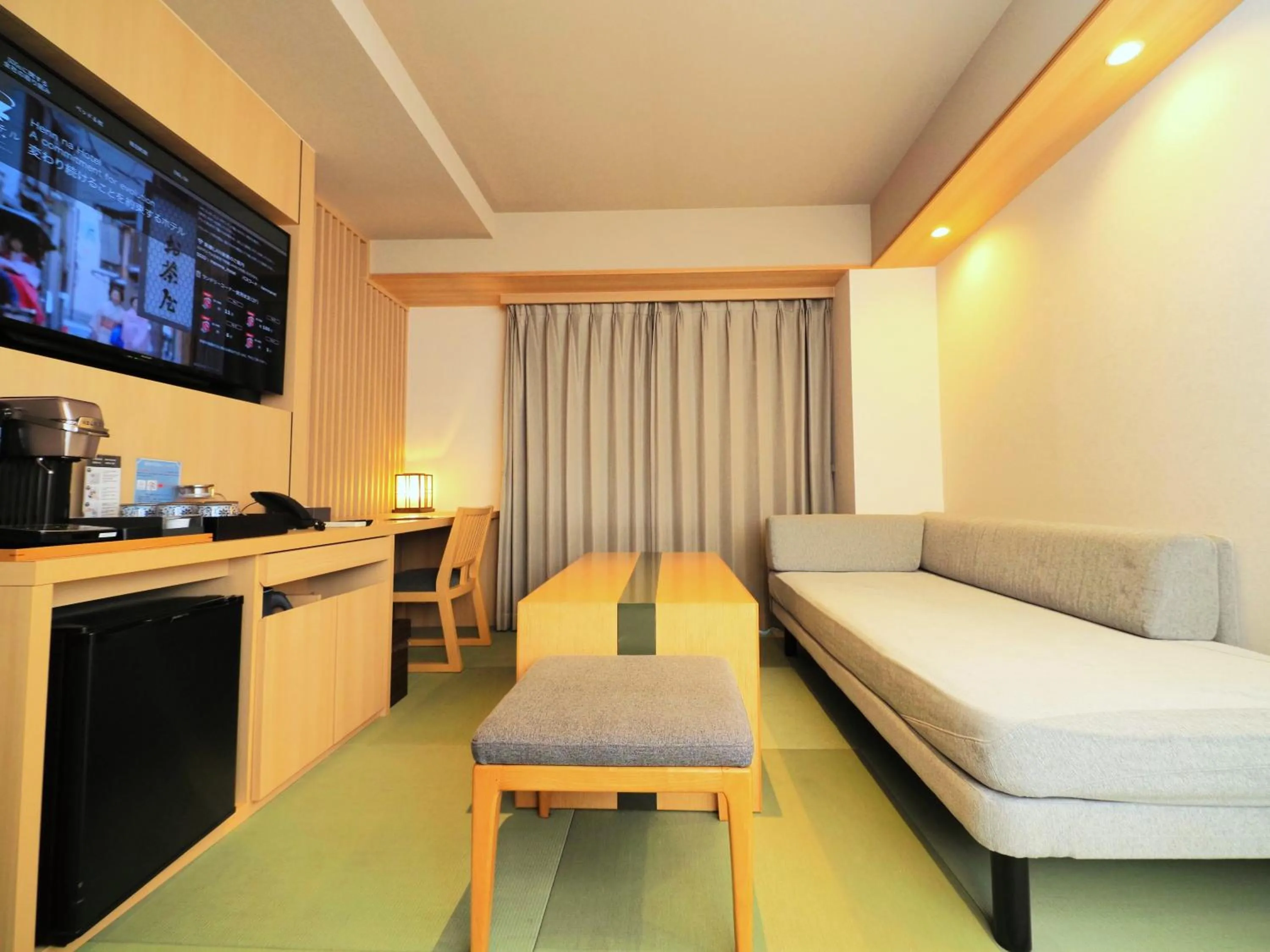 TV and multimedia, Bed in Henn na Hotel Premier Kyoto Gojo Karasuma -Formerly Watermark Hotel Kyoto-