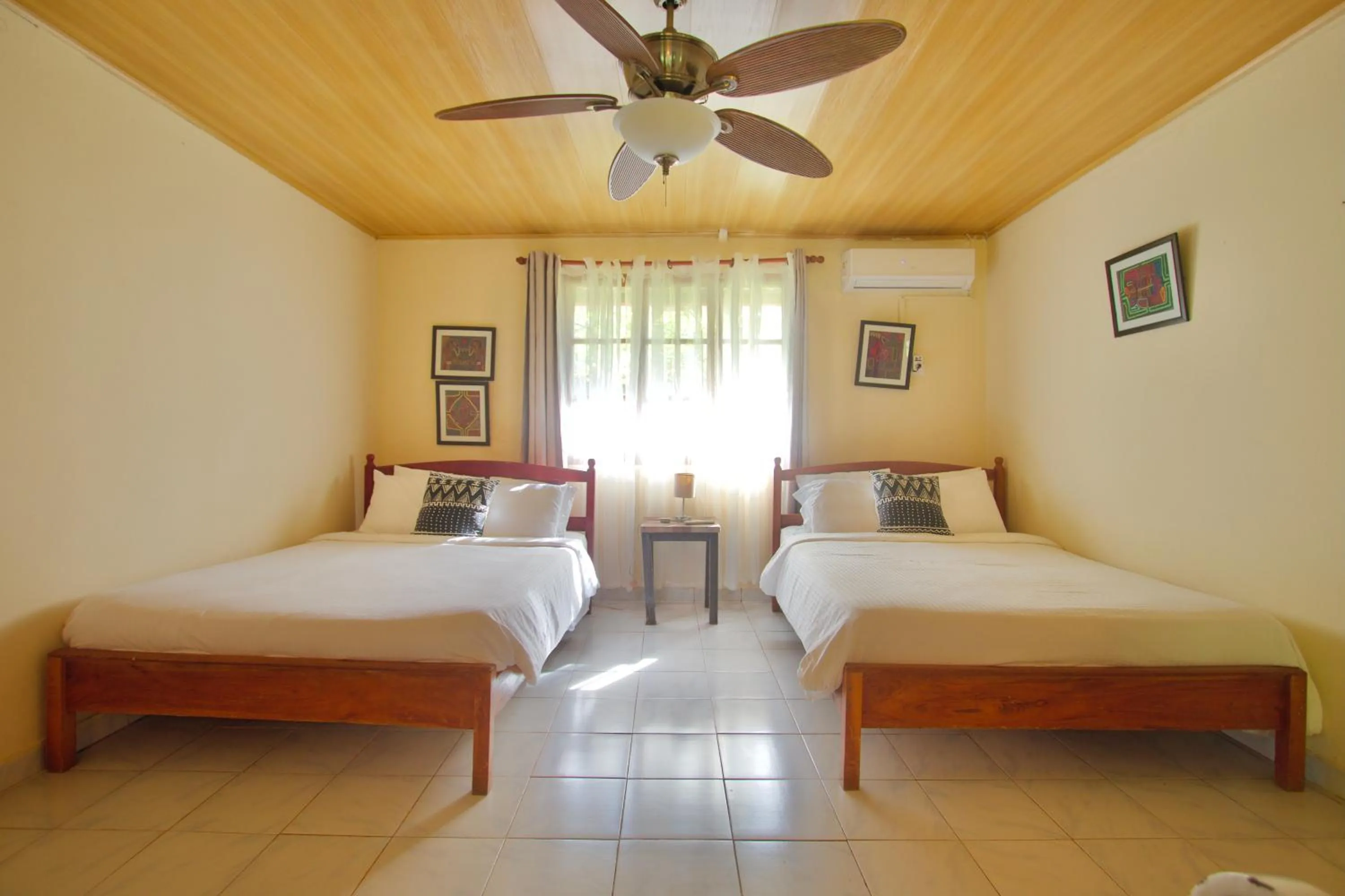 Bed in Hotel Sol y Mar