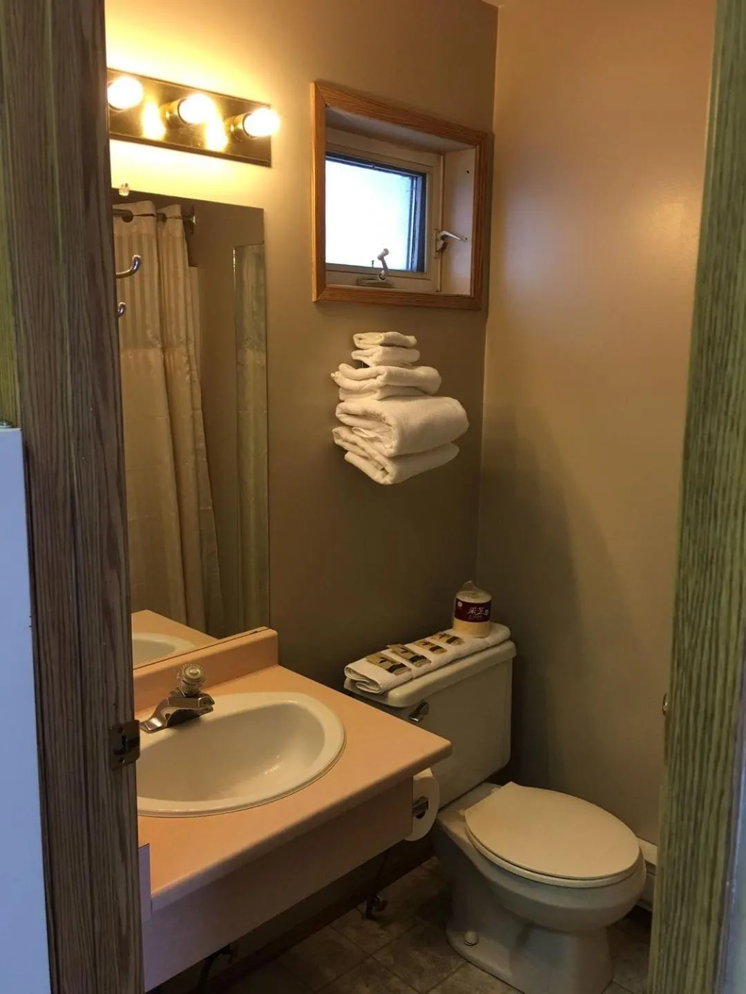 Ranchland Villa Motel