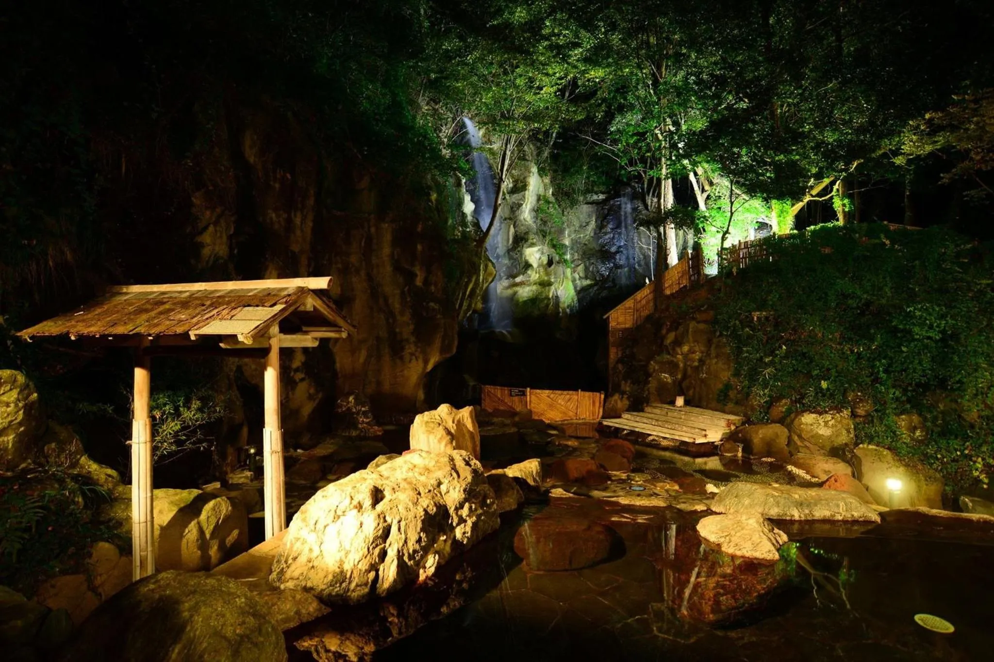 Hot Spring Bath in Hotel Heritage