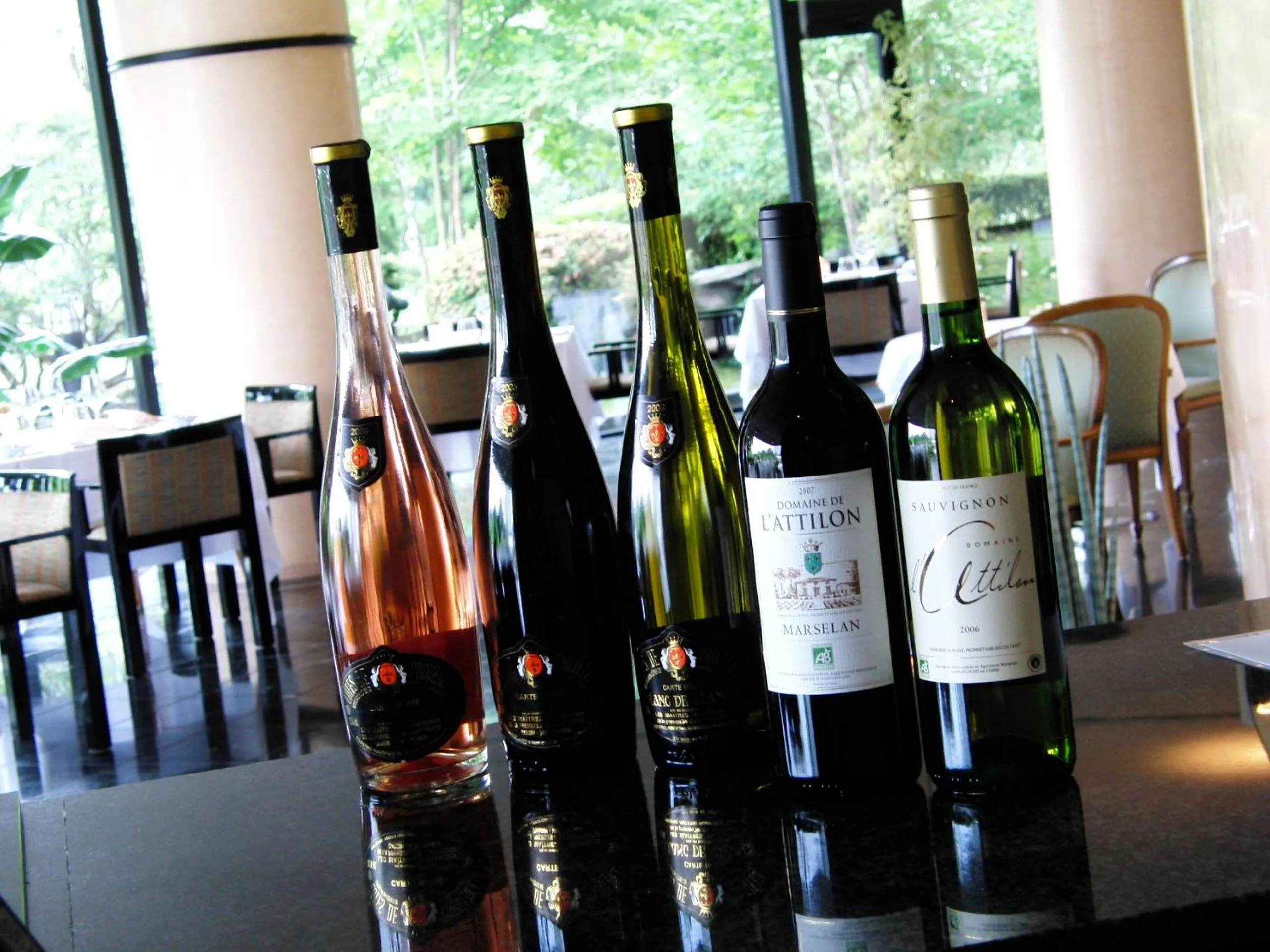 Drinks in Hotel Heritage