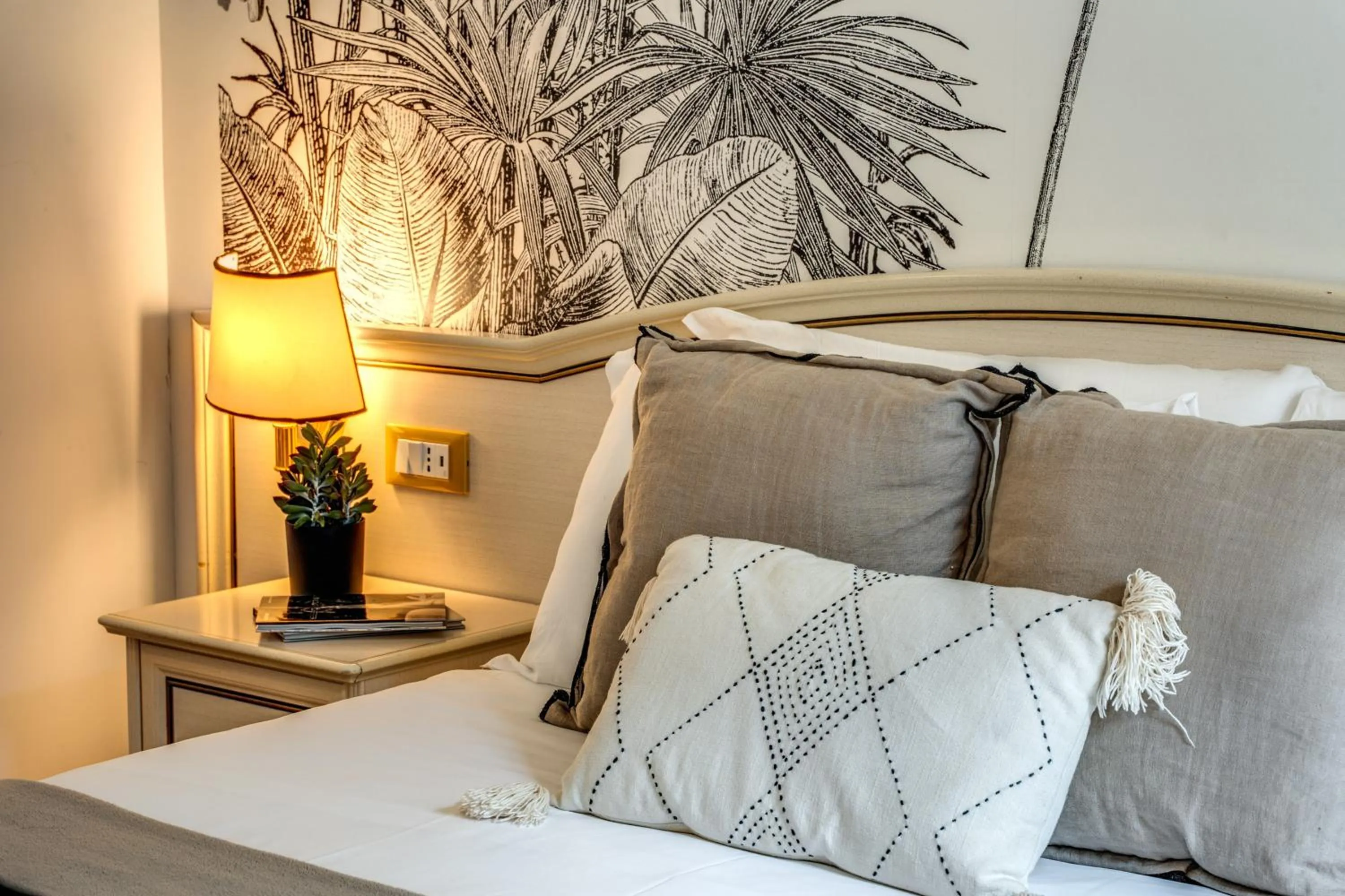 Decorative detail, Bed in Baboon Room