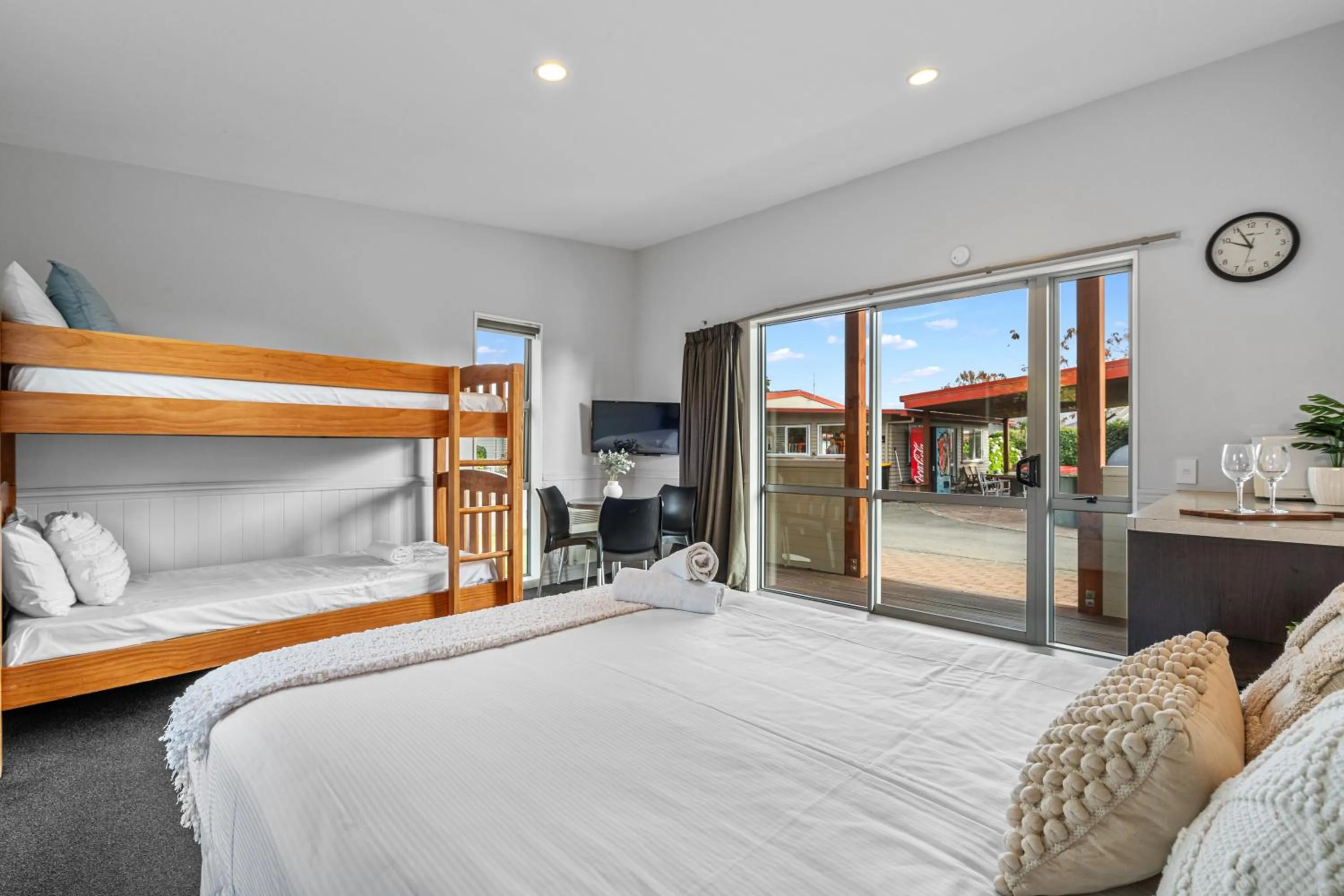 Bed in Tasman Holiday Parks - Te Anau