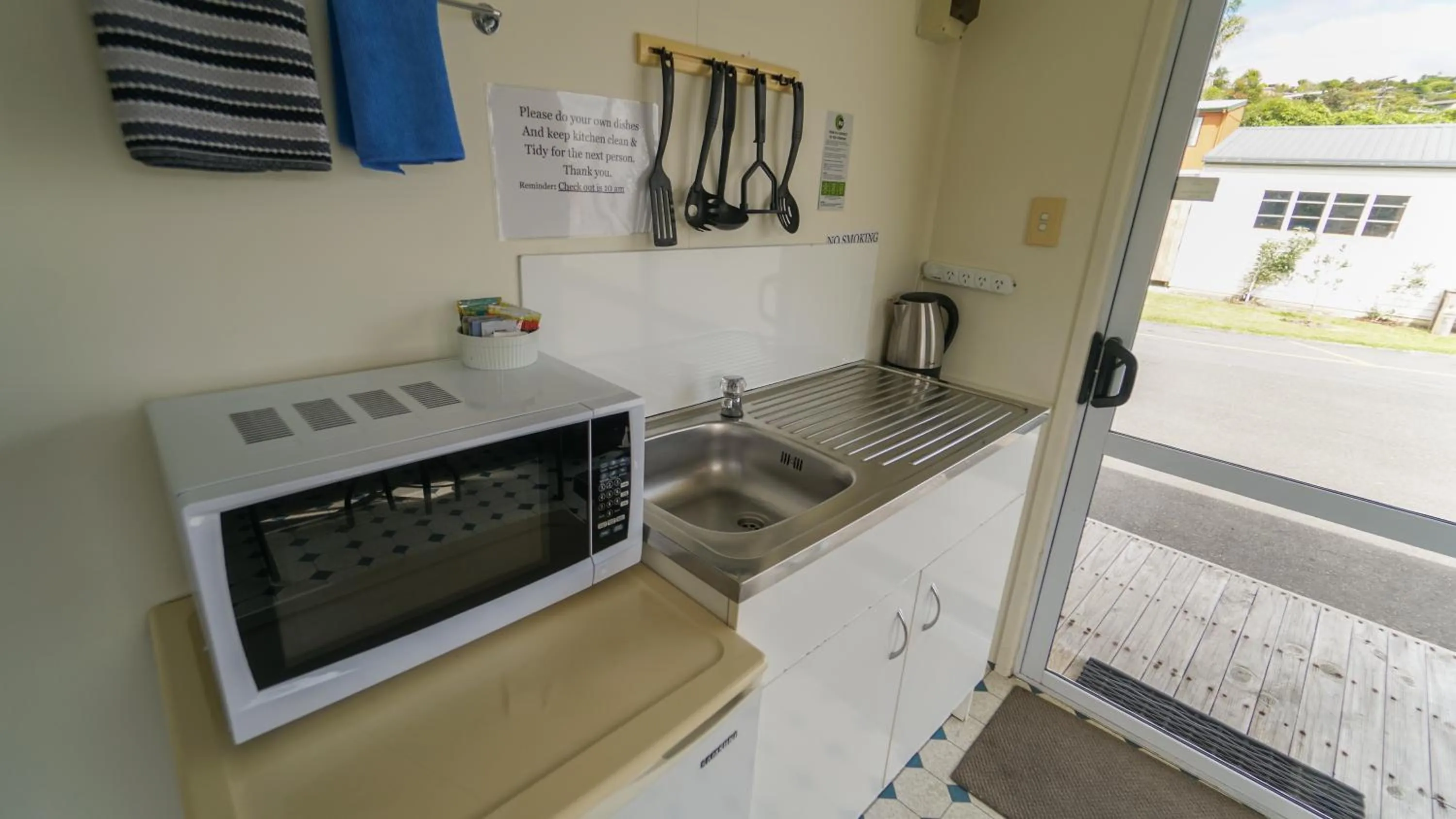 Kitchen or kitchenette in Whangarei Central Holiday Park