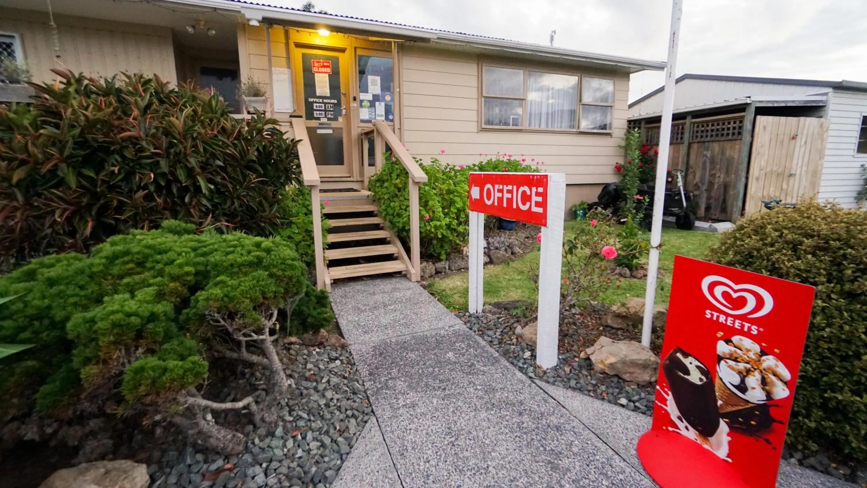 Facade/entrance in Whangarei Central Holiday Park