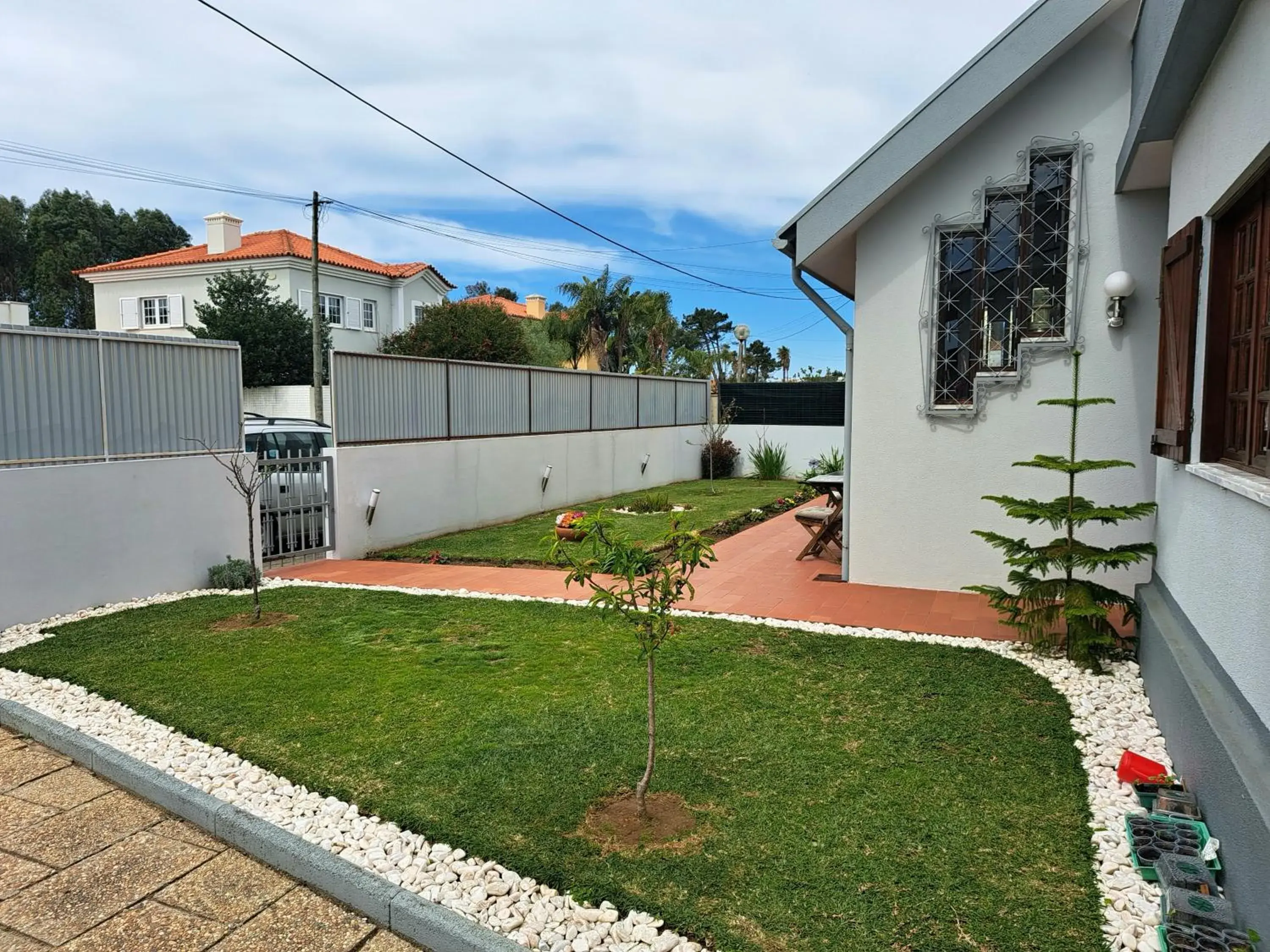 Standard Twin Room with Shared Bathroom in Beachwalk guesthouse Standard Twin Room with Shared Bathroom in Beachwalk guesthouse