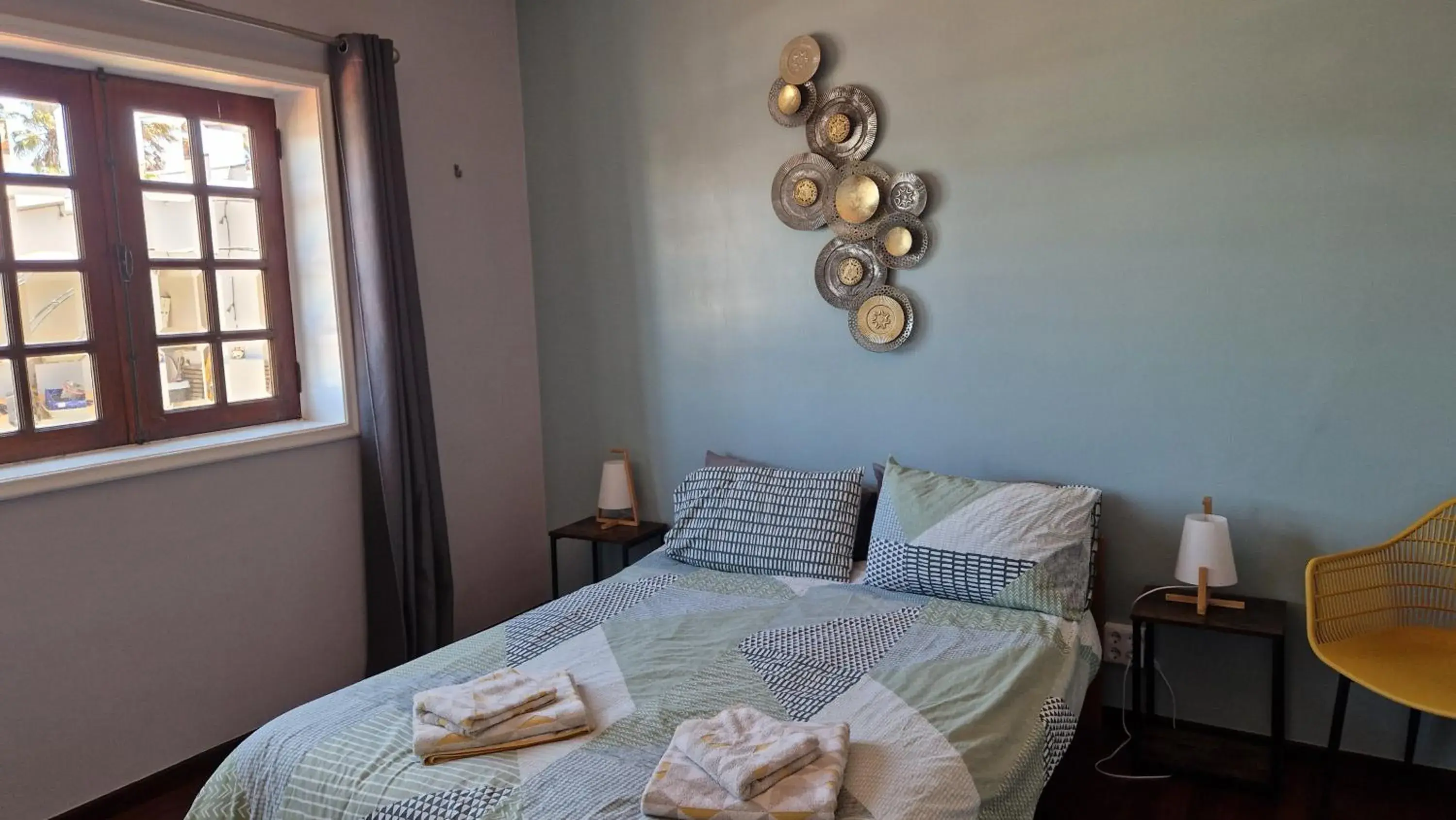 Double Room with Shared Bathroom in Beachwalk guesthouse Double Room with Shared Bathroom in Beachwalk guesthouse
