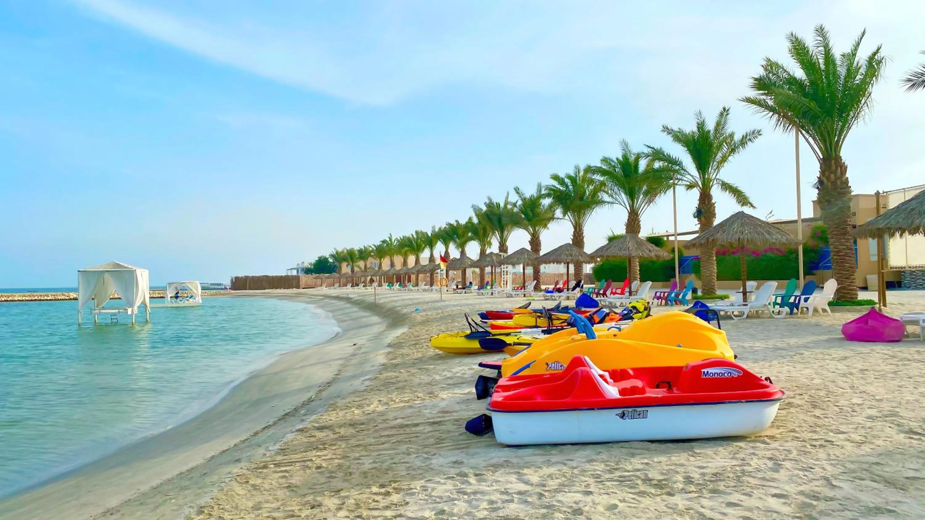 Beach in Jaw Resort & Spa