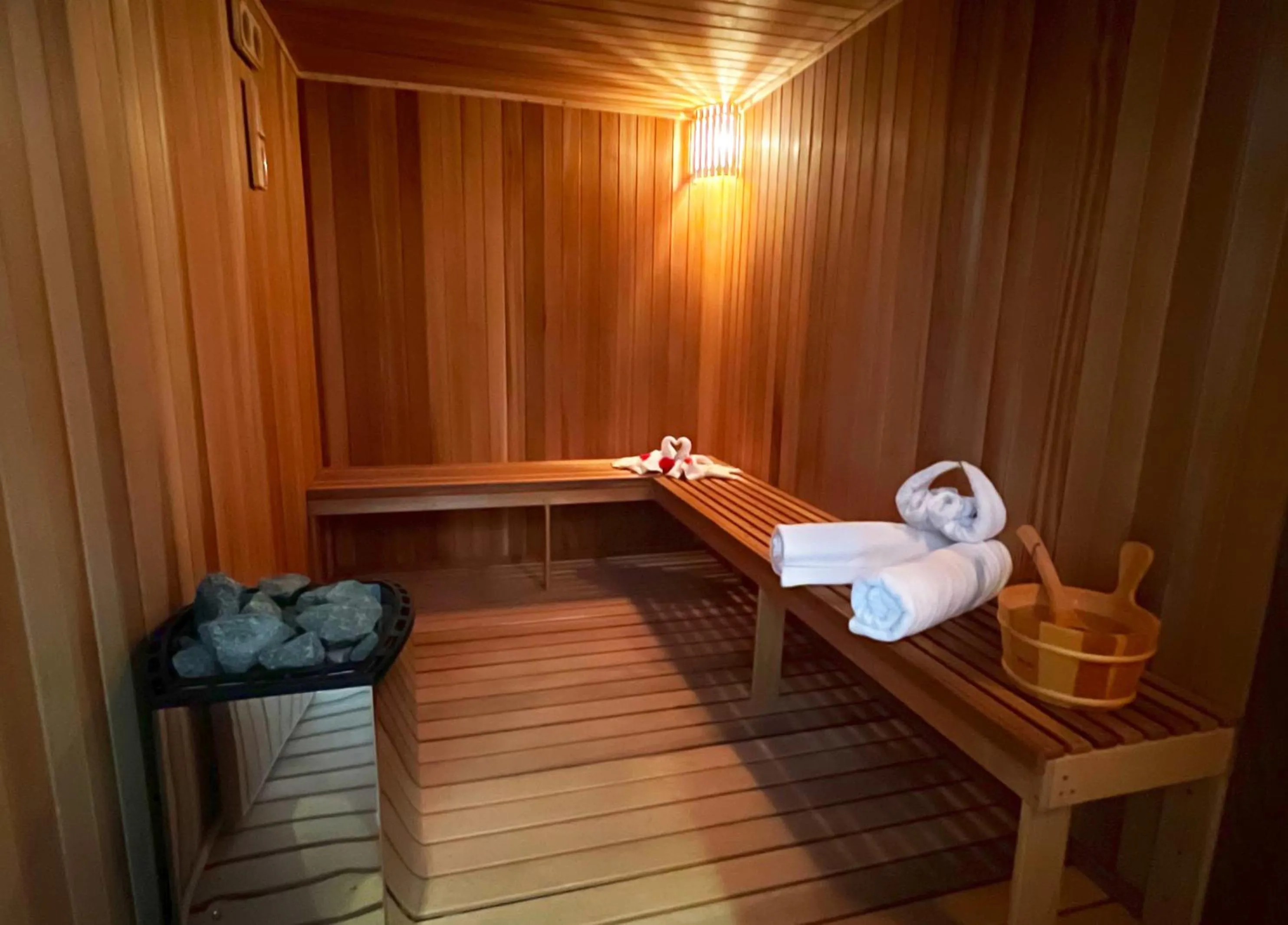 Sauna in Jaw Resort & Spa