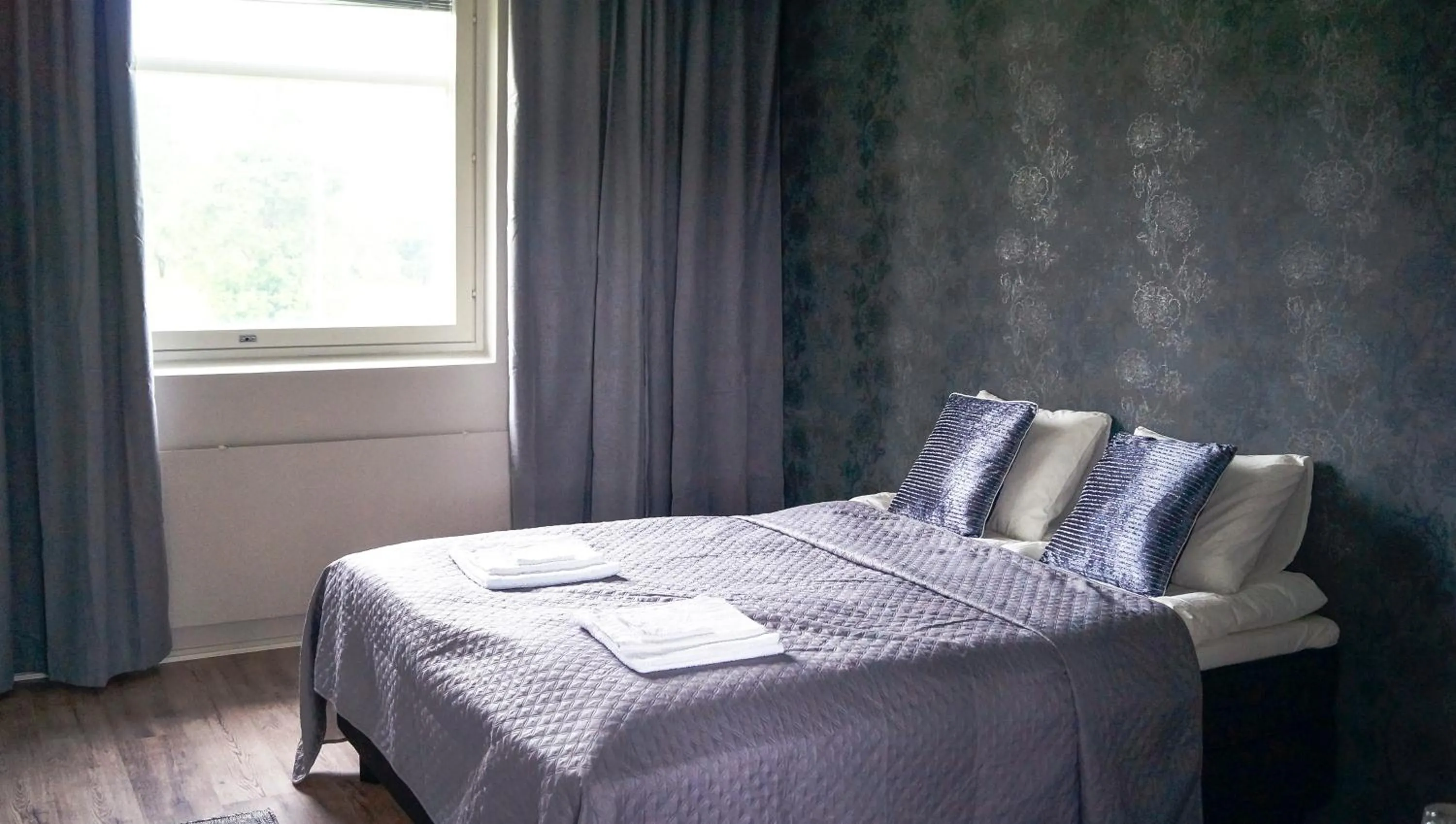 Photo of the whole room, Bed in Kartanomajoitus Sofia & Angelique