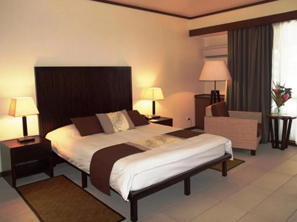 Photo of the whole room, Bed in Solomon Kitano Mendana Hotel