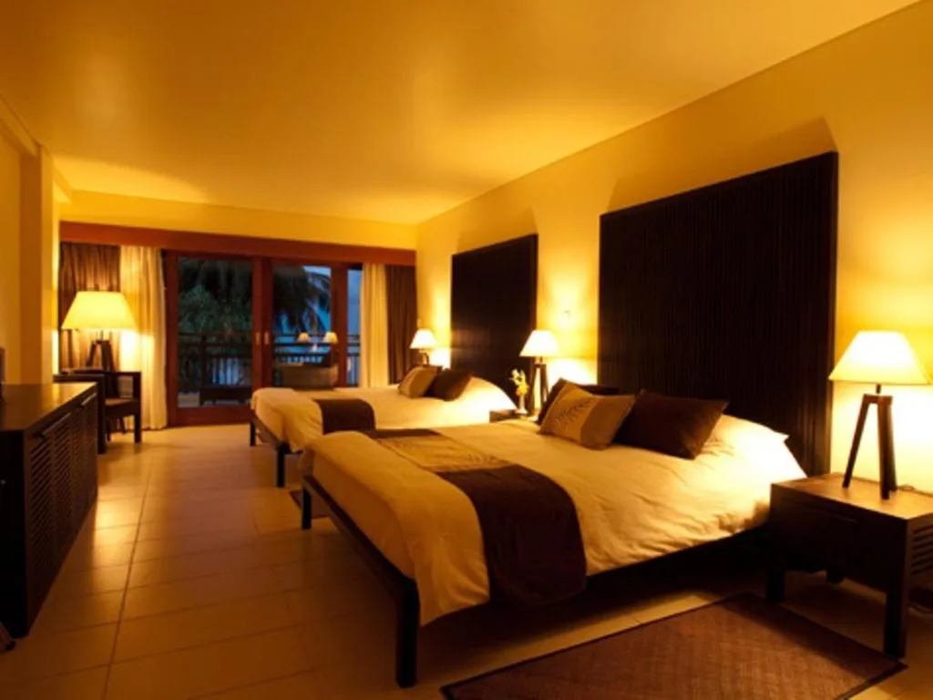 Photo of the whole room, Bed in Solomon Kitano Mendana Hotel