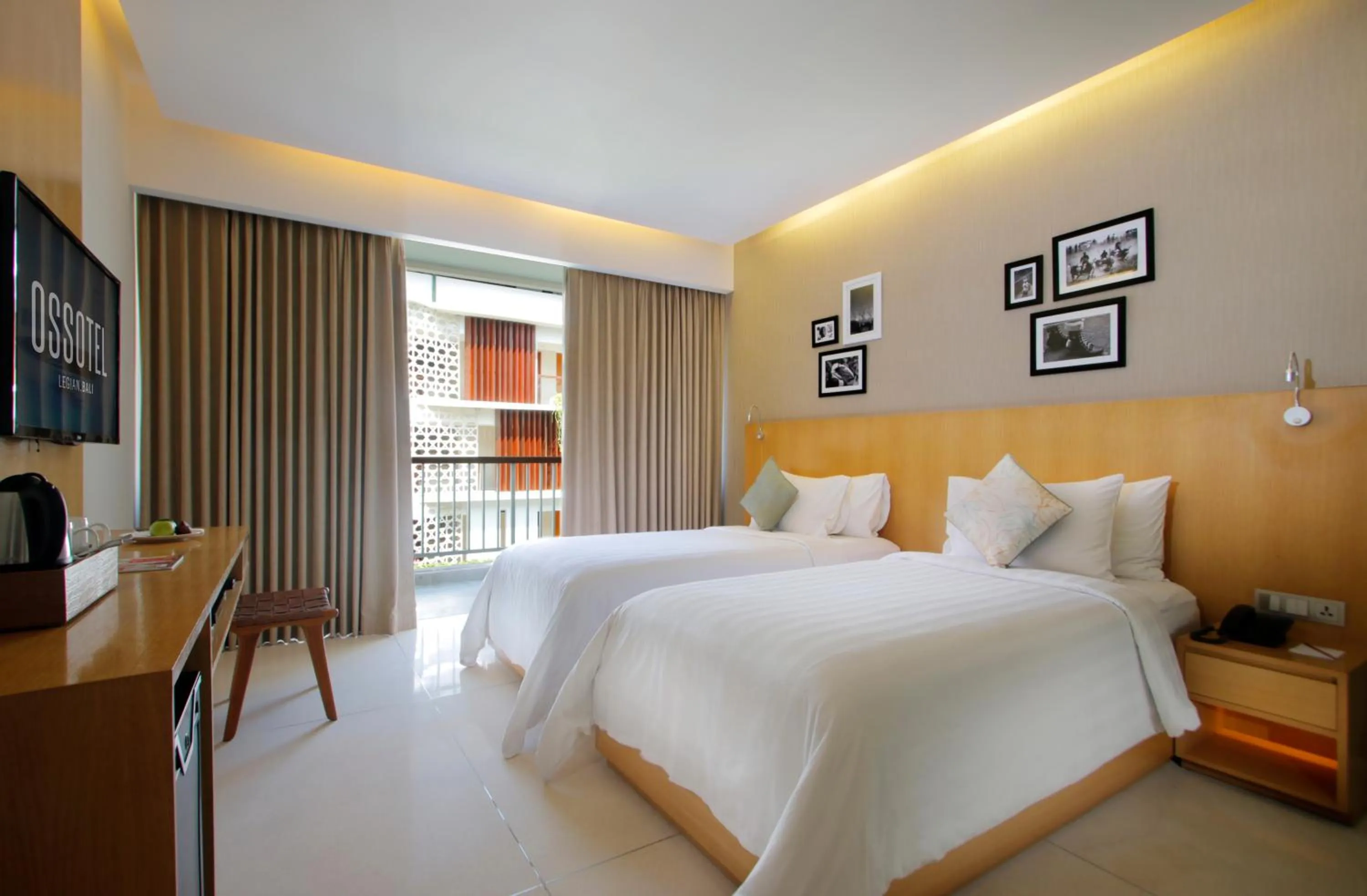 Bed in Ossotel Legian