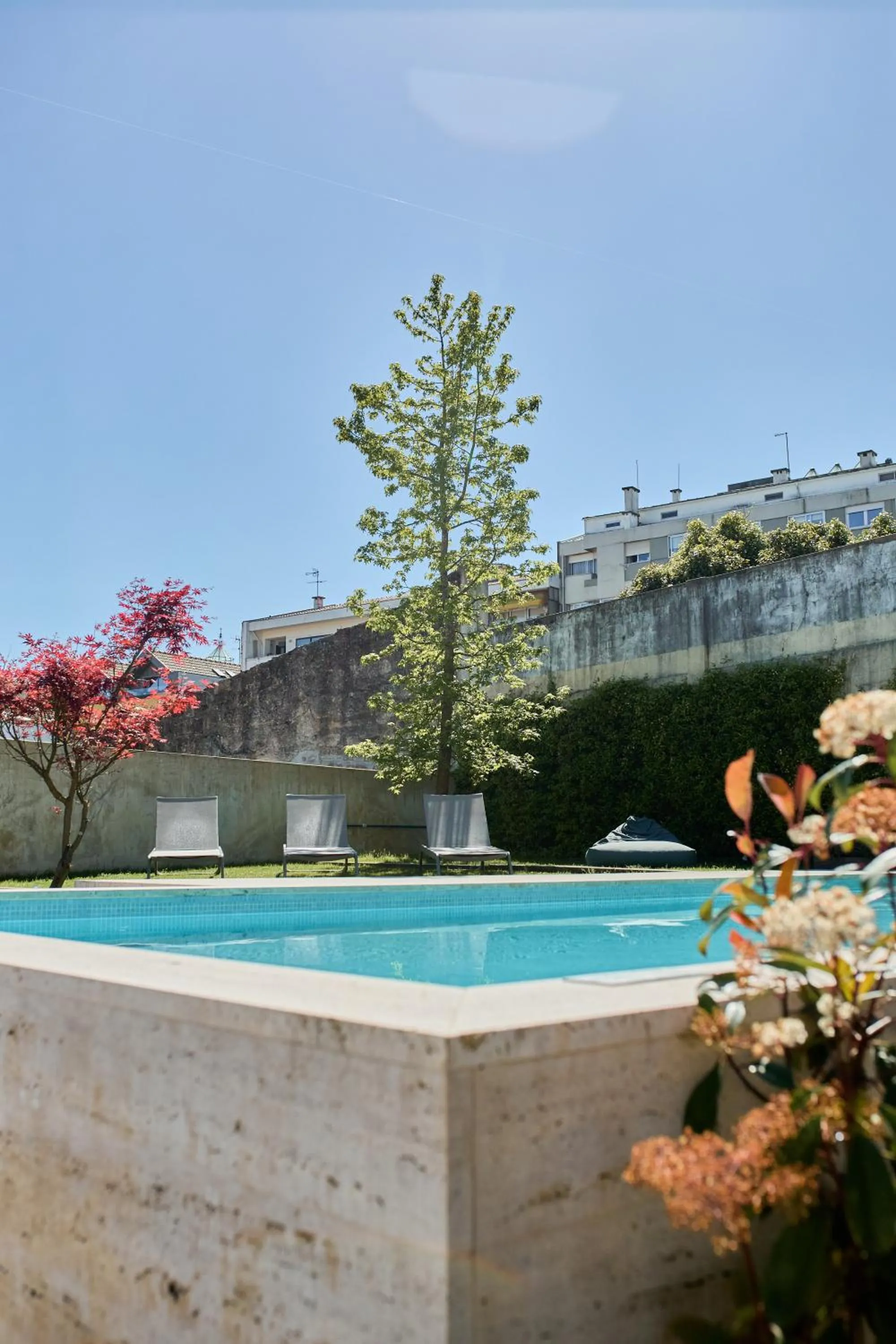 Swimming pool in Oporto Maison Anselmo