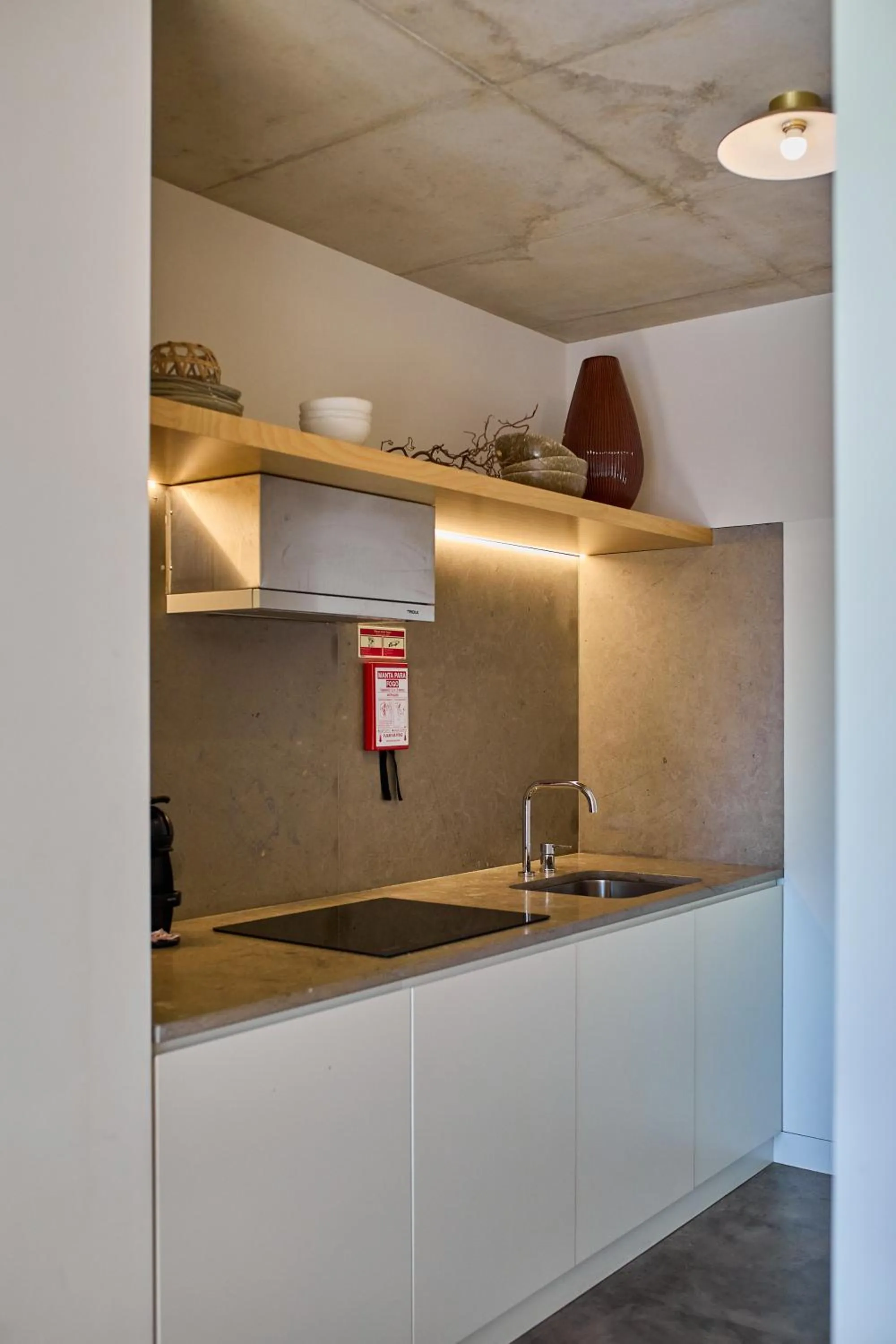 kitchen in Oporto Maison Anselmo