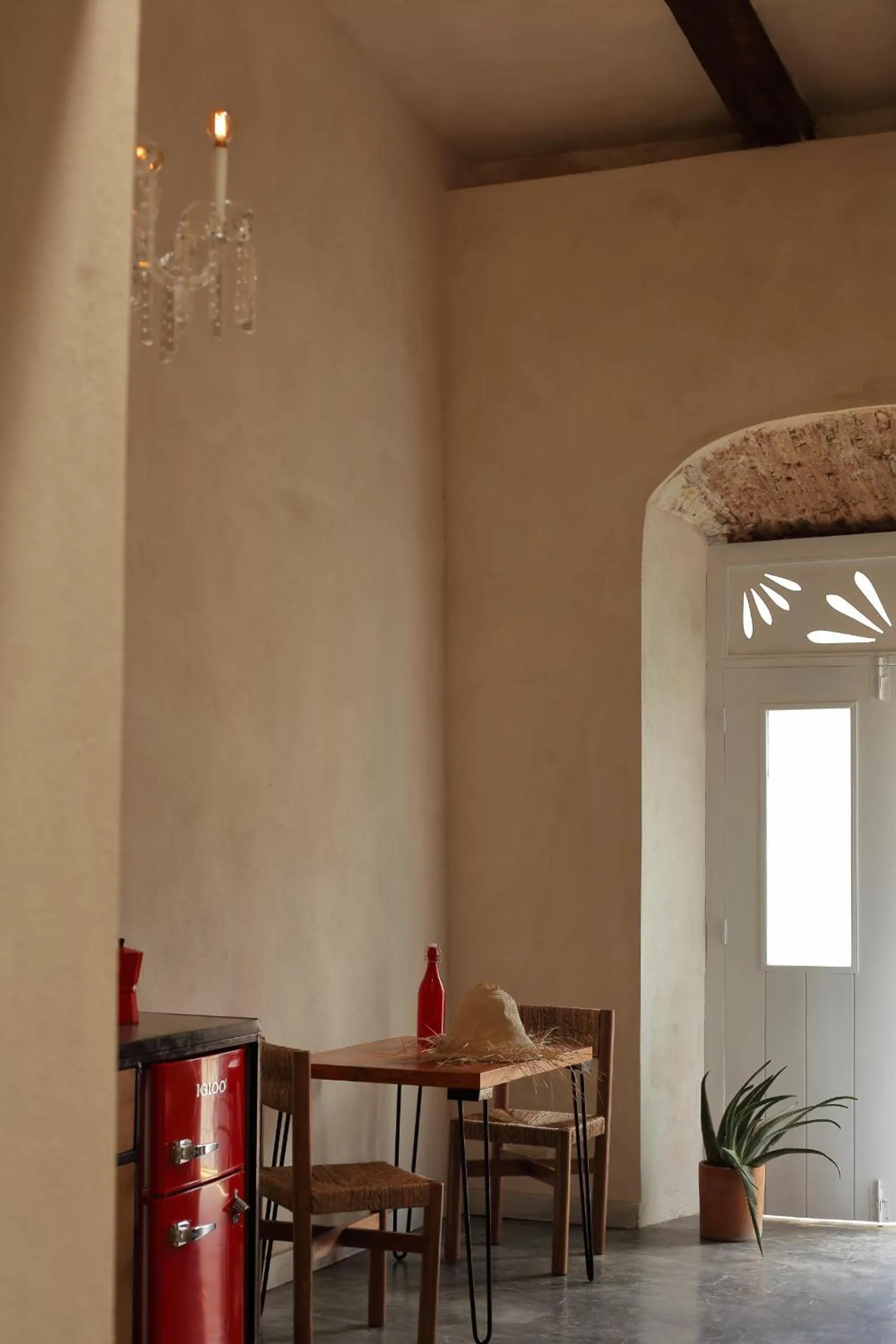 Living room in FIXIE LOFTS - Colonial Villa Suites with Pool