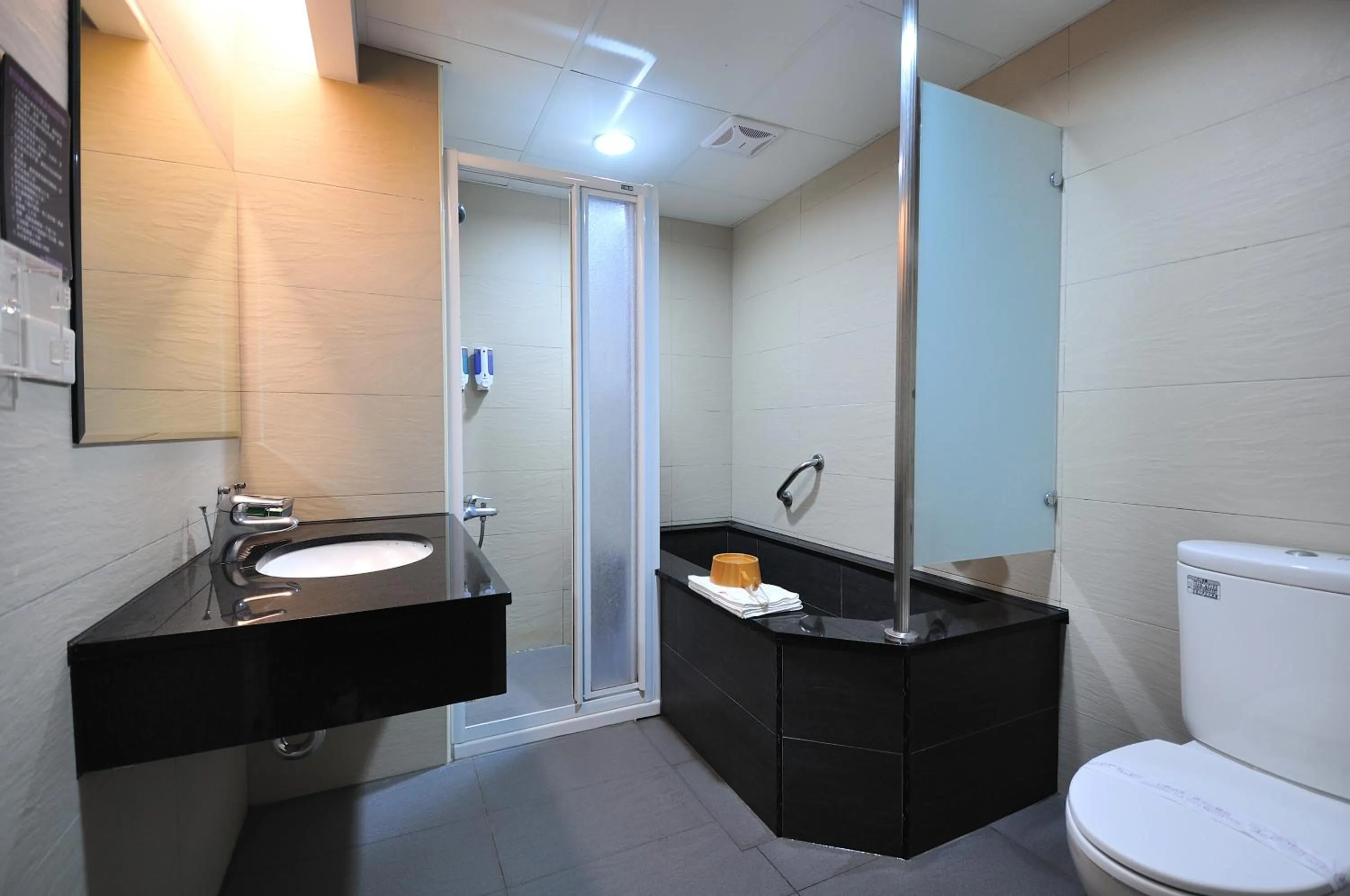 Hot Spring Bath in Baron's Hot Spring Hotel