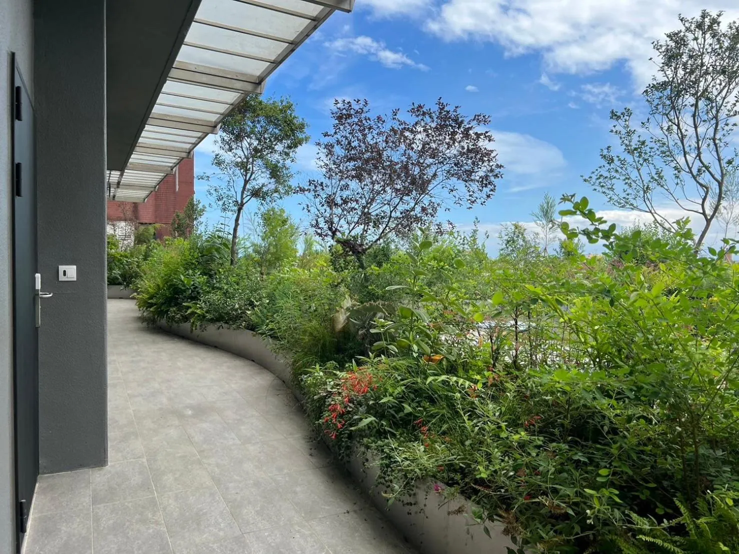 Garden view in Crownshine Resort