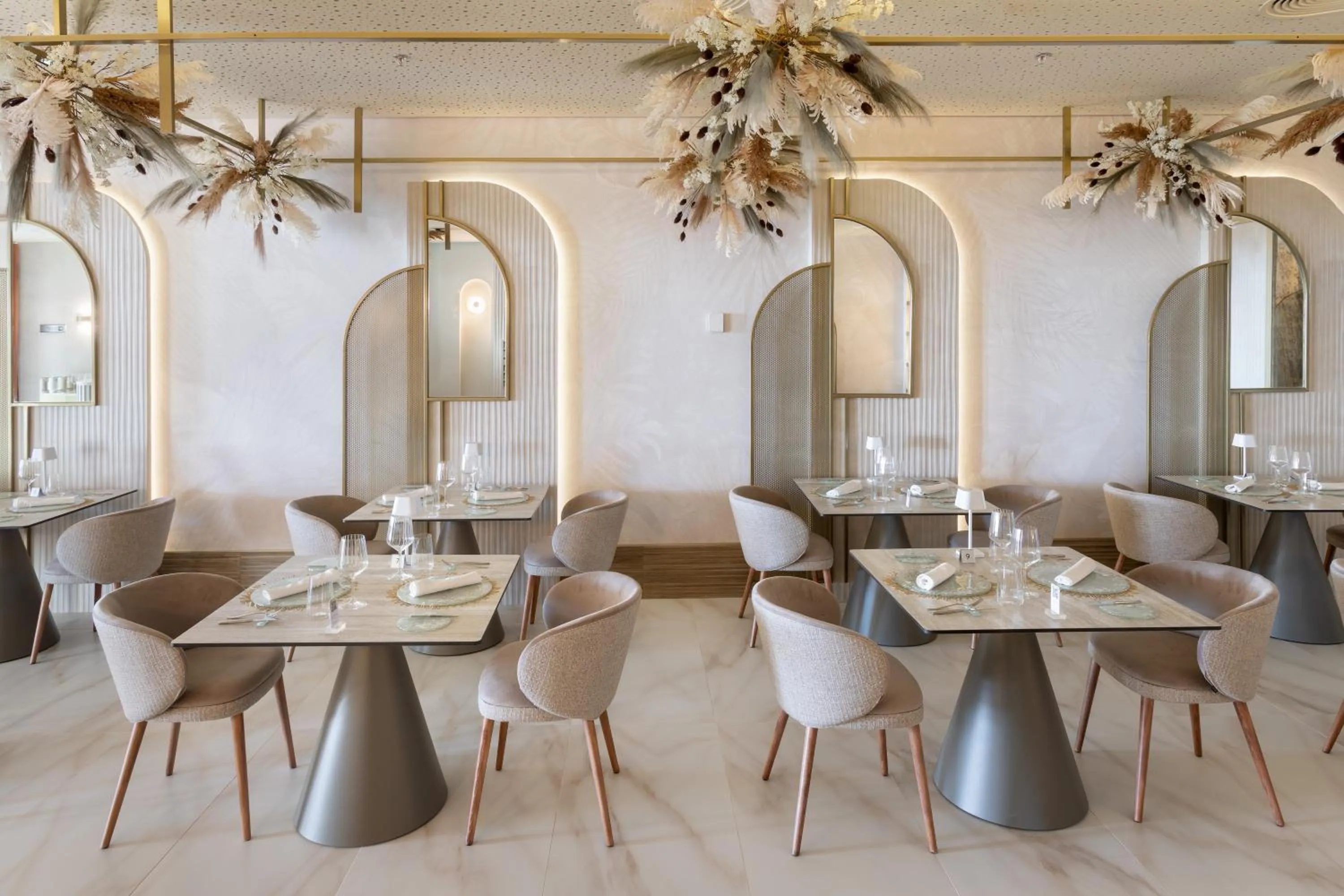 Dining area in Hotel Riu Palace Calypso - Adults Only