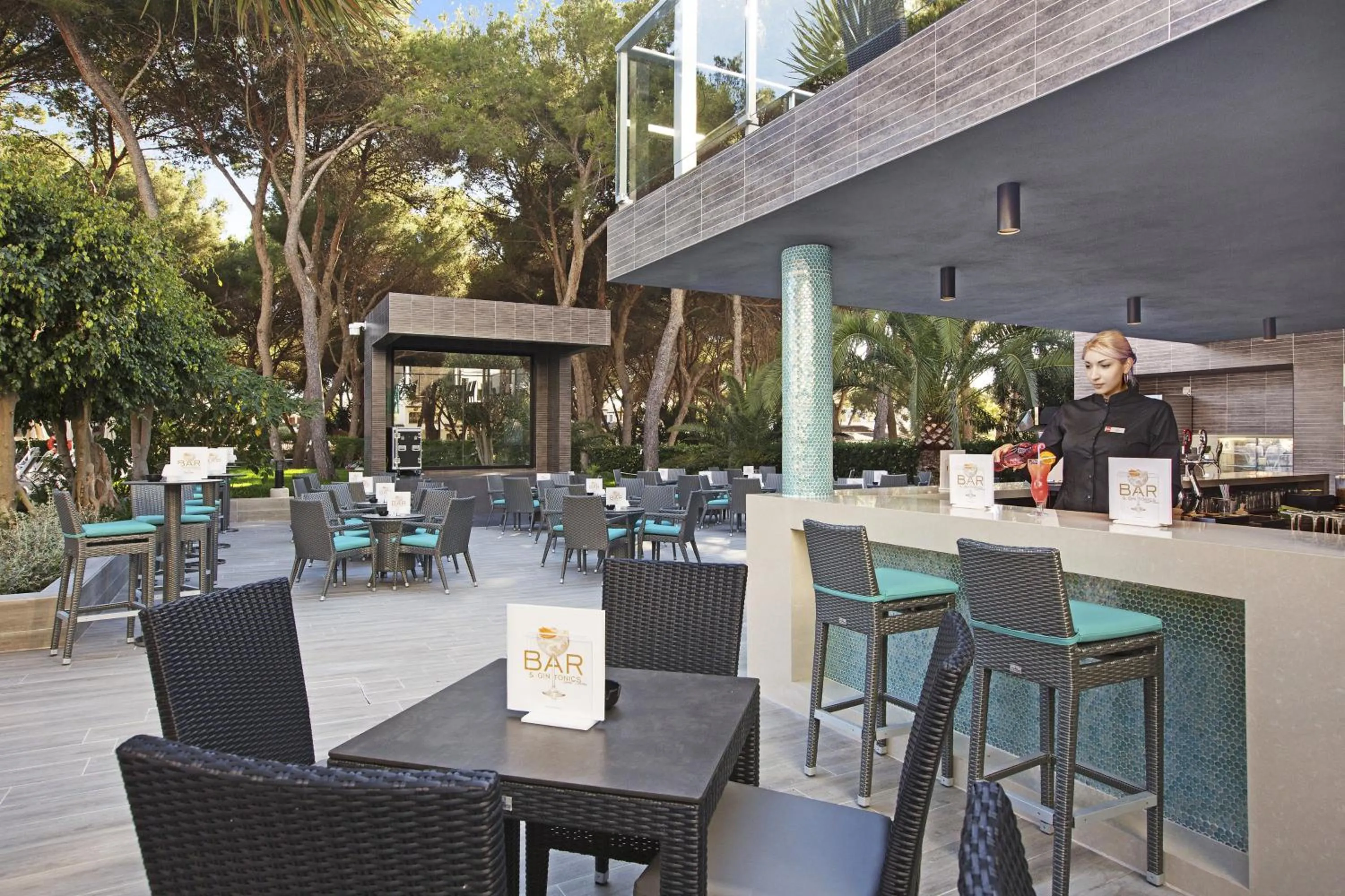 Patio in Hotel Riu Festival