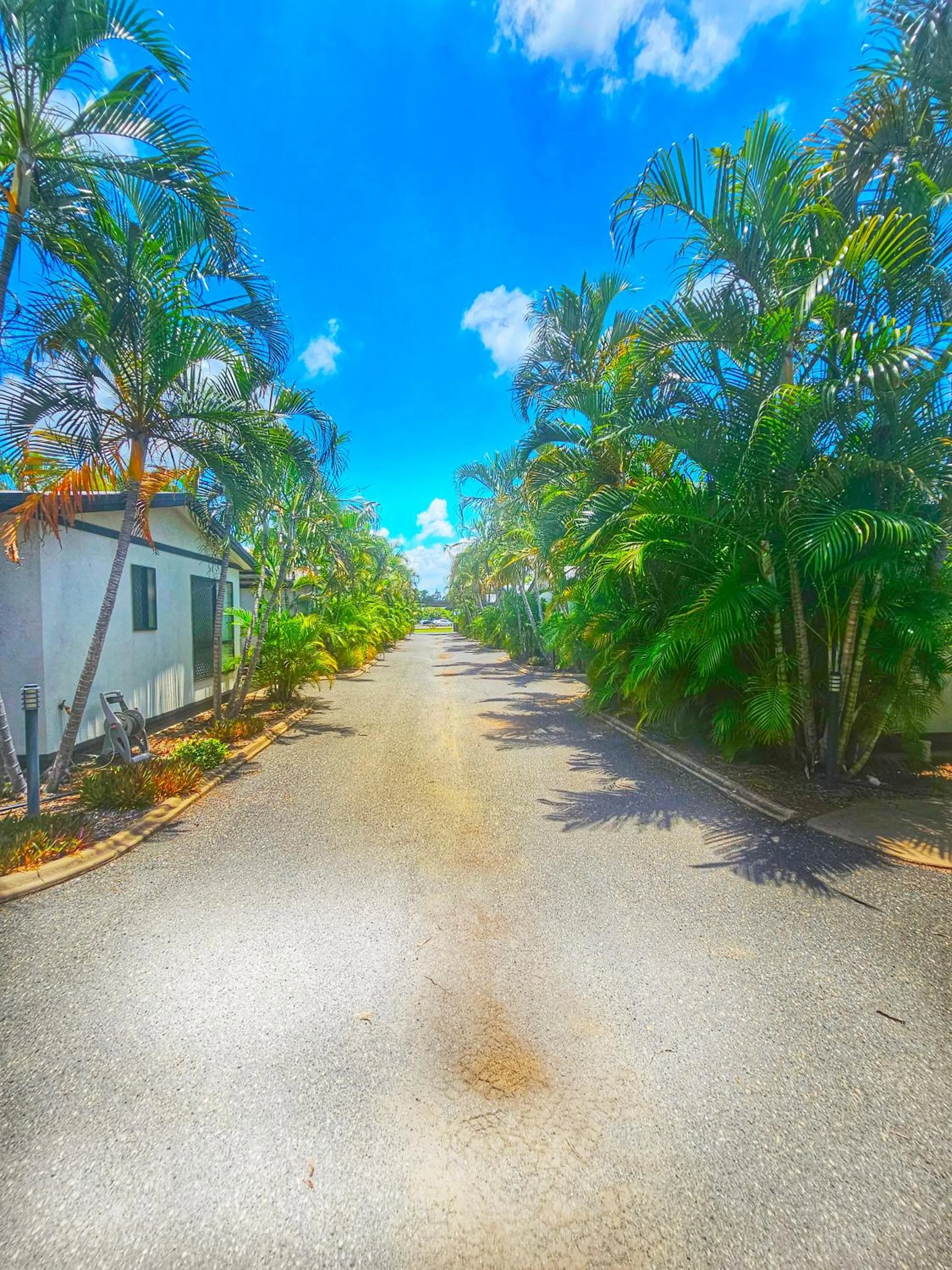 Property building in Emerald Motel Apartments