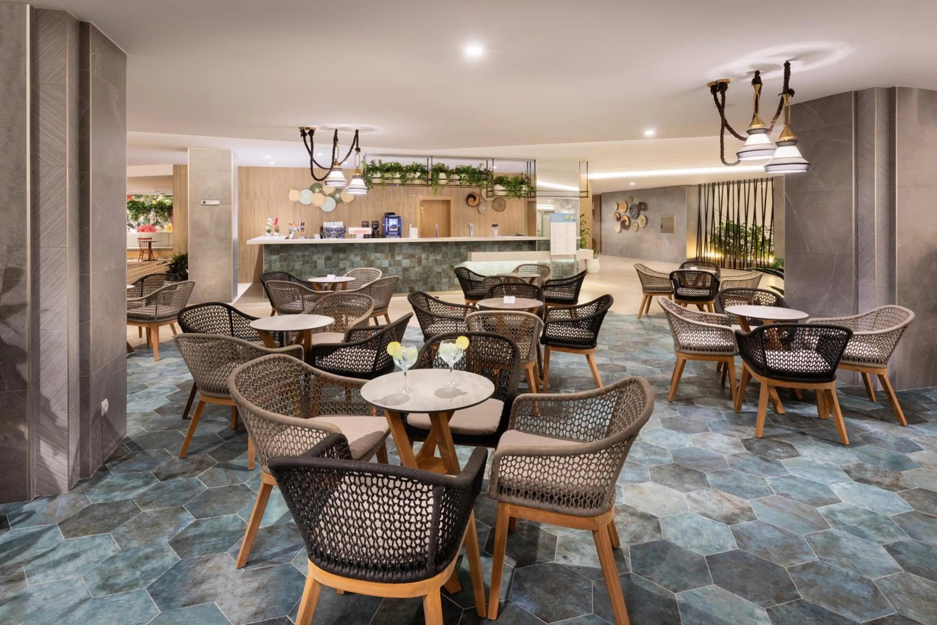 Lounge or bar in Hotel Riu Buenavista - All Inclusive