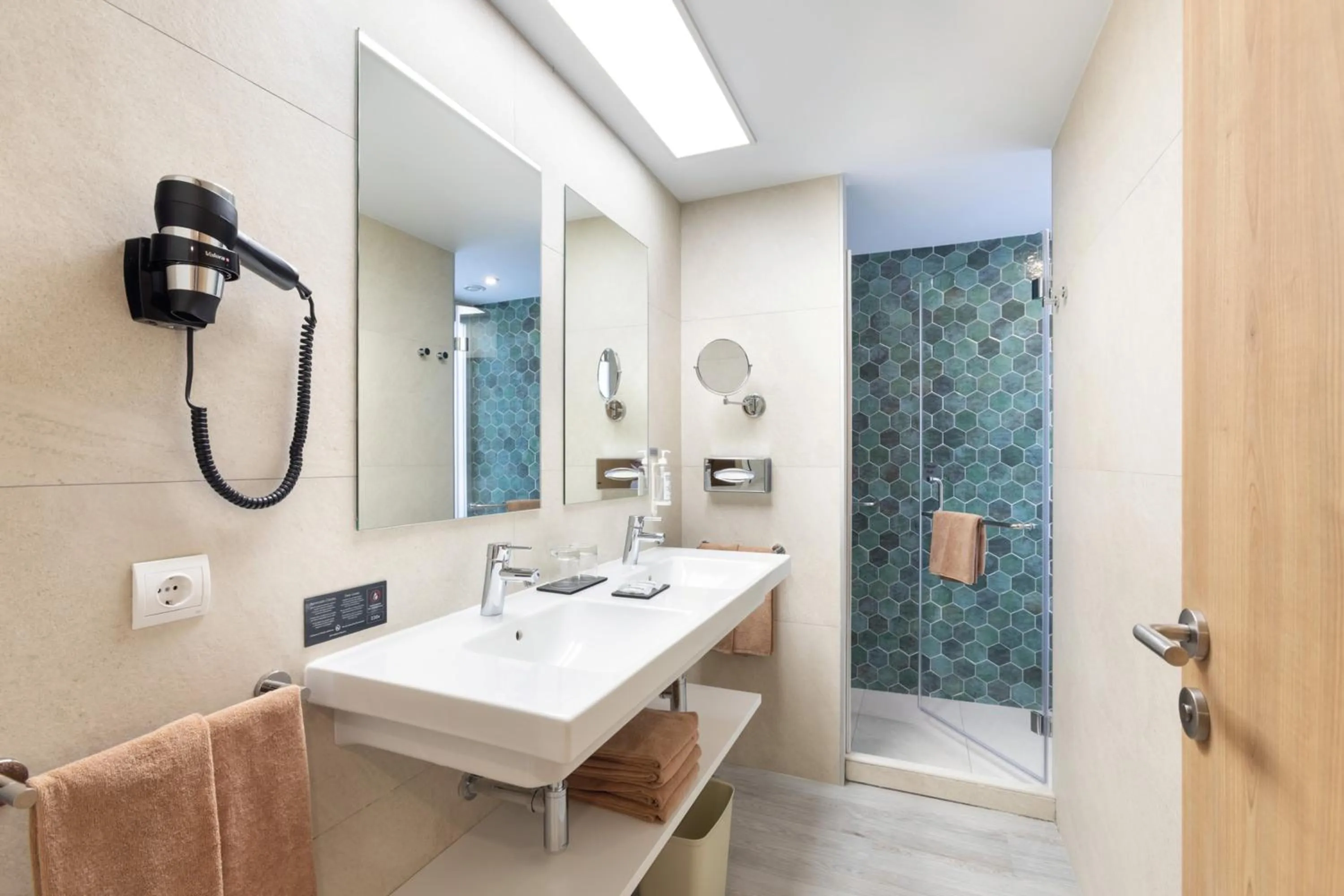 Shower in Hotel Riu Buenavista - All Inclusive