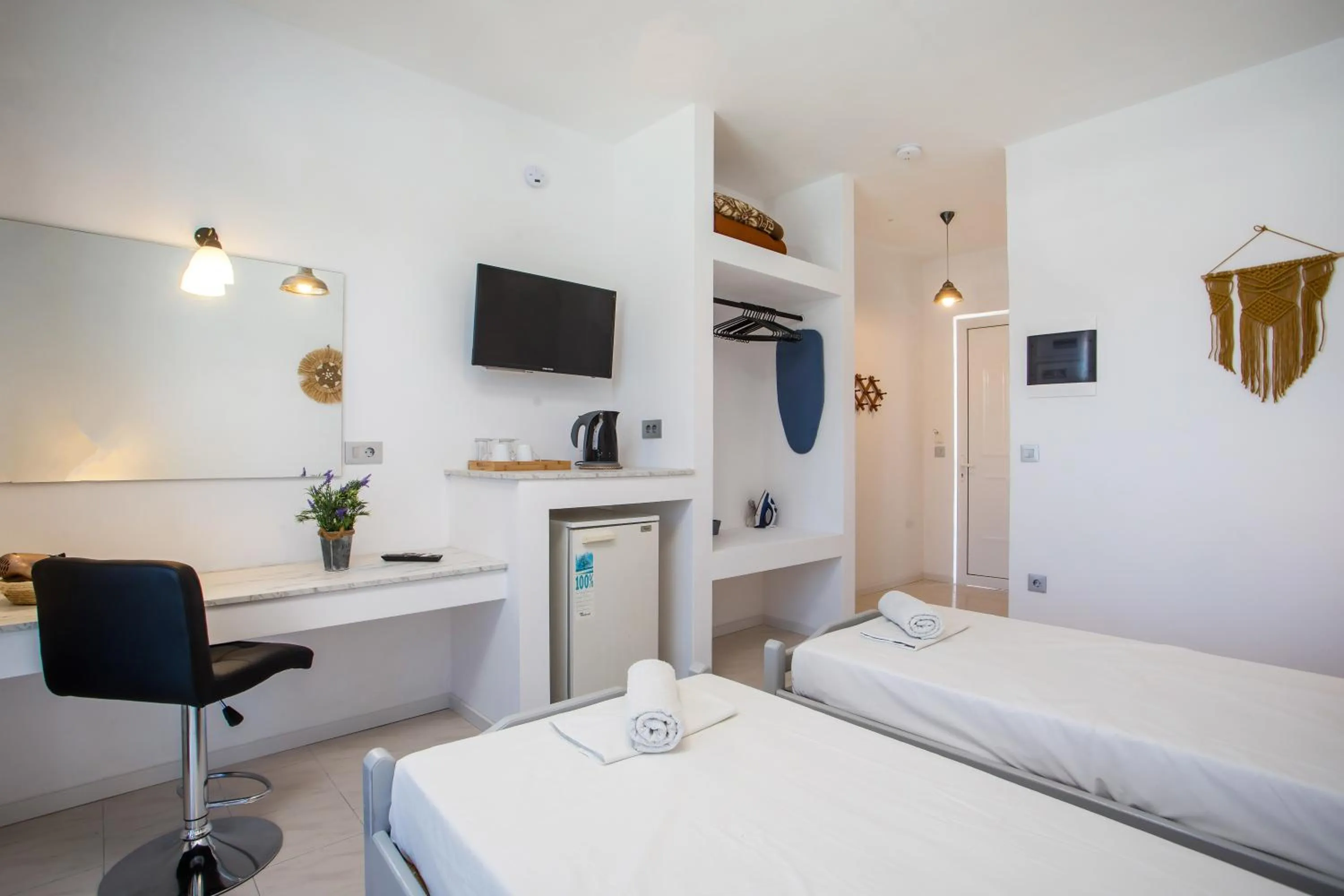 Bed in Lisabeth Apartments