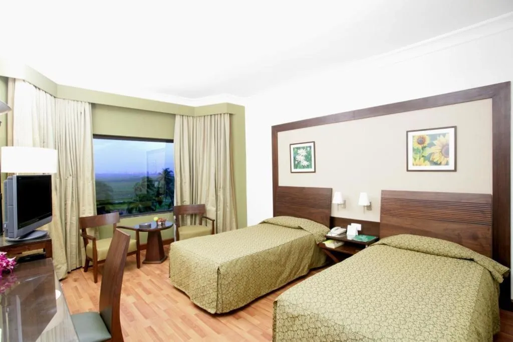 Bedroom, Bed in The Retreat Hotel & Convention Centre