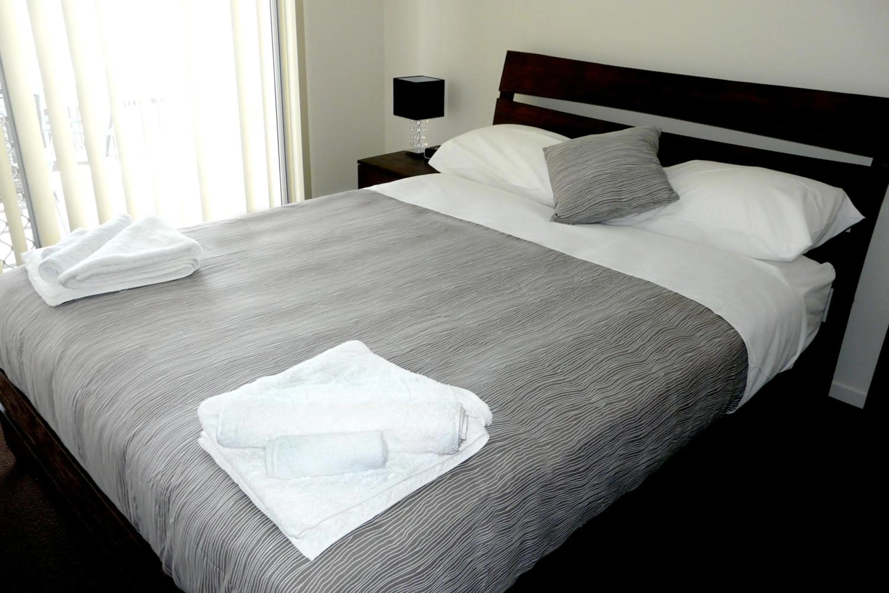 Bedroom, Bed in Monterey Apartments Moranbah