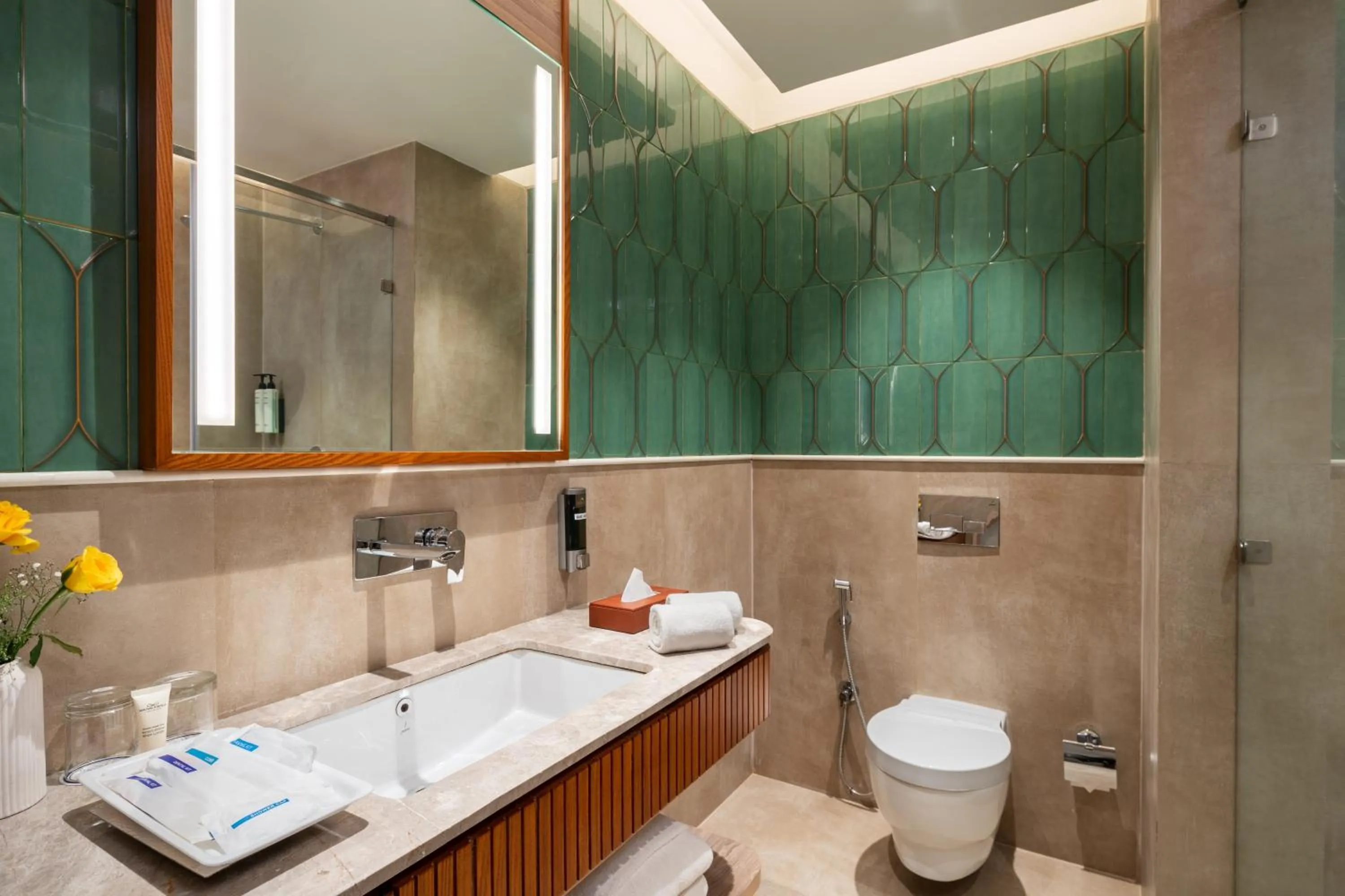 Bathroom in Nidhivan Sarovar Portico Vrindavan