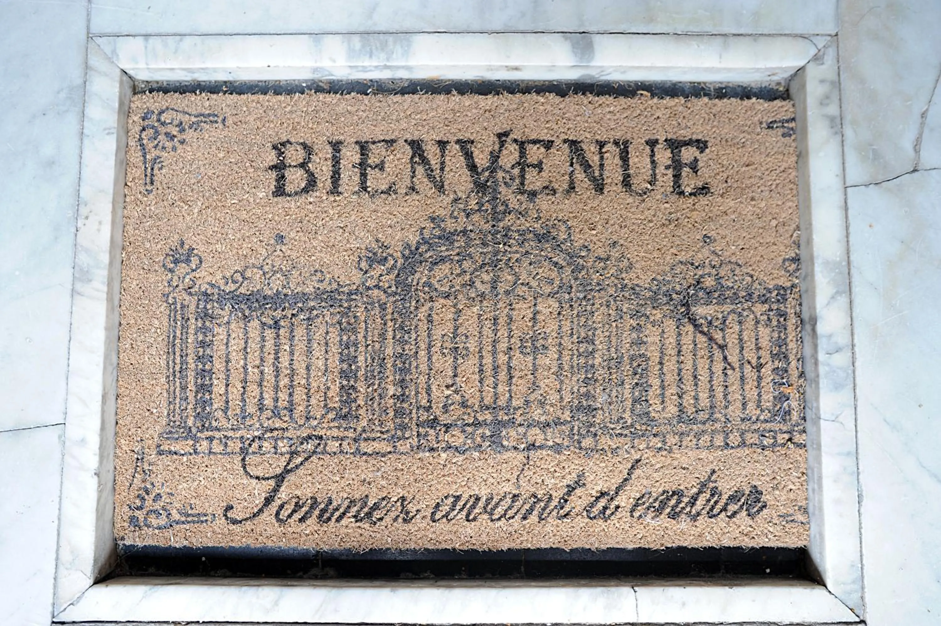 Decorative detail in B&B Expo 13