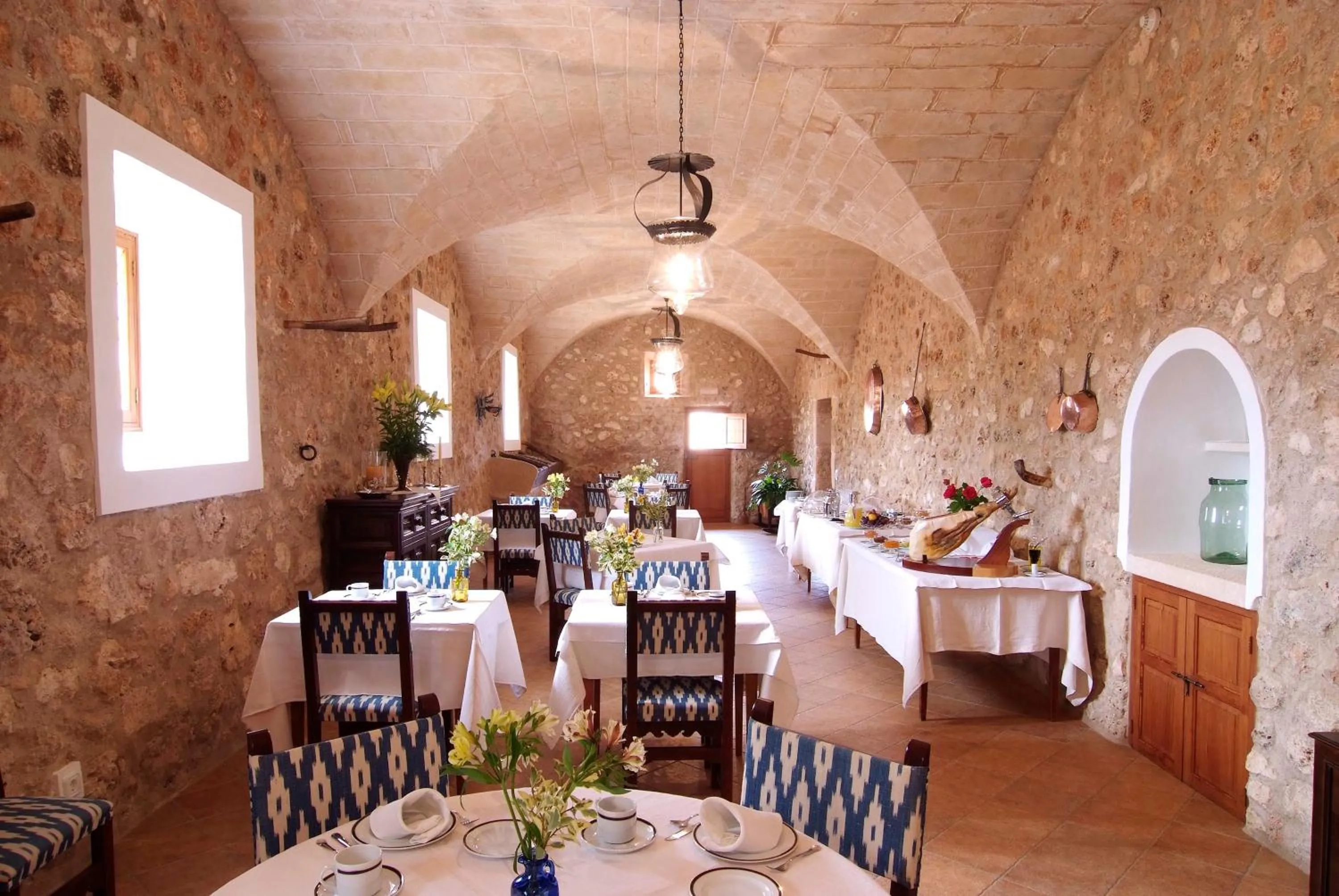 Restaurant/places to eat in Hotel Son Cosmet